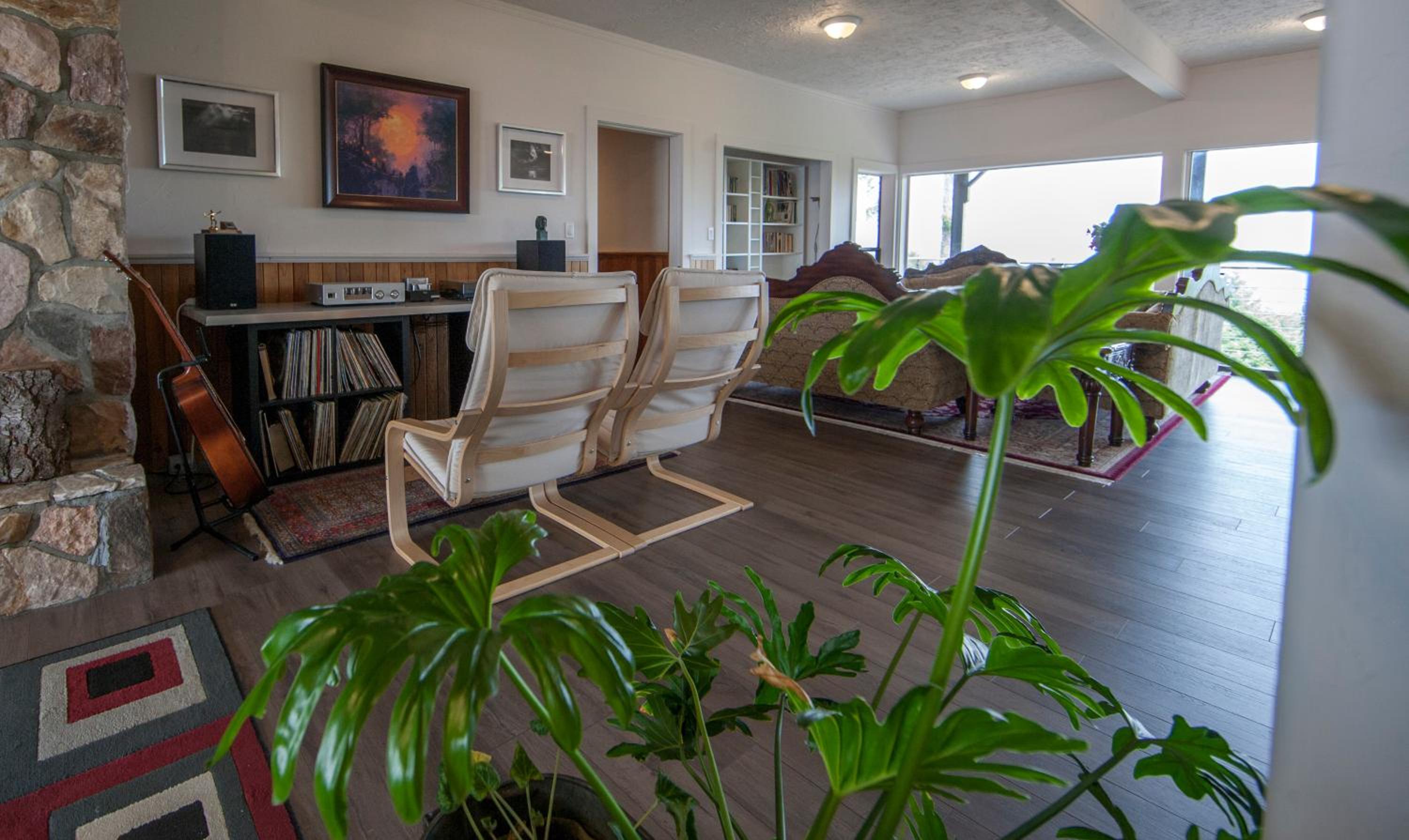 Shangri-La Oceanfront vacation home