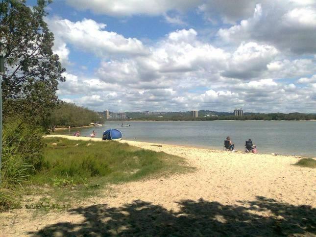 Mudjimba Esplanade Villa