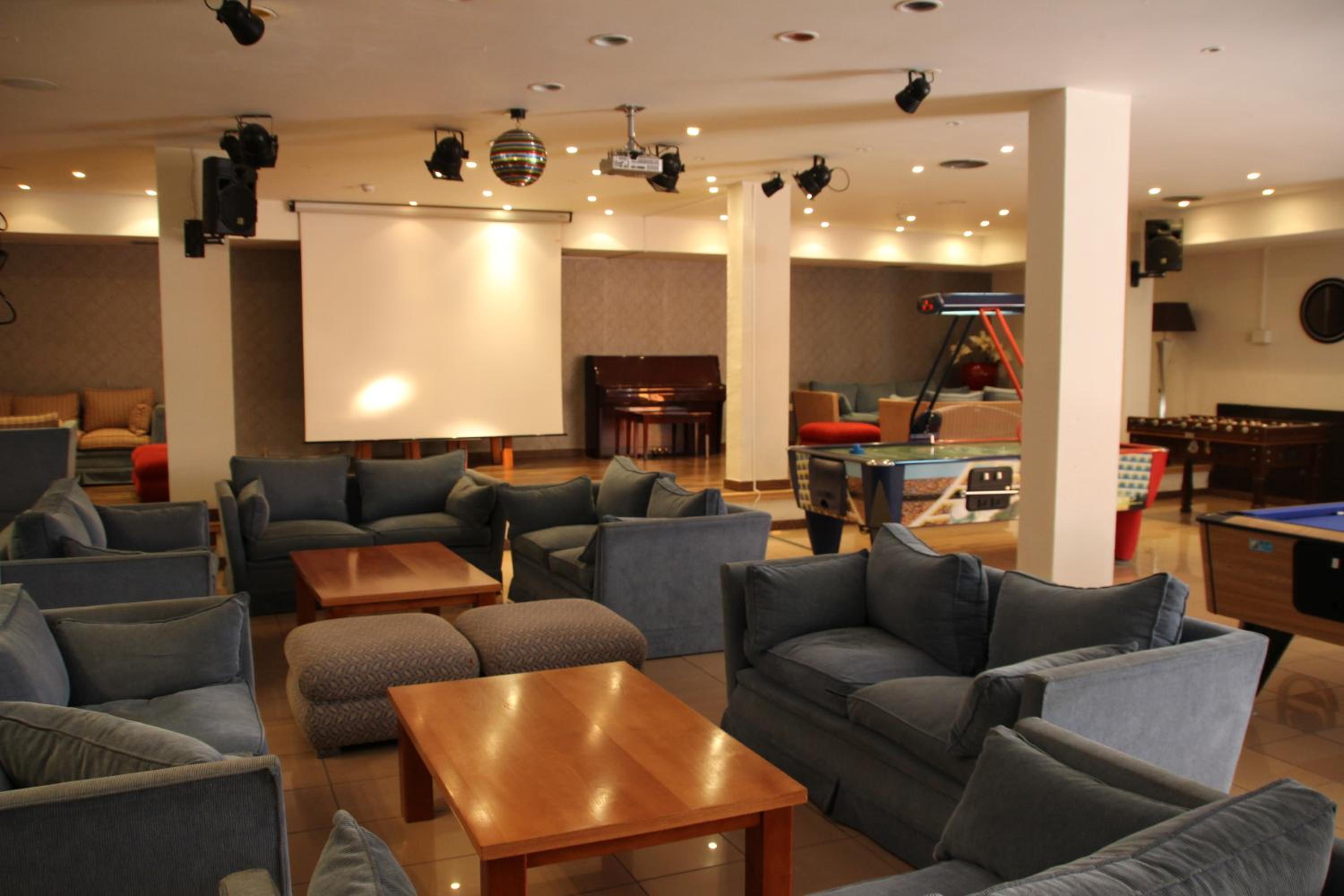 lounge