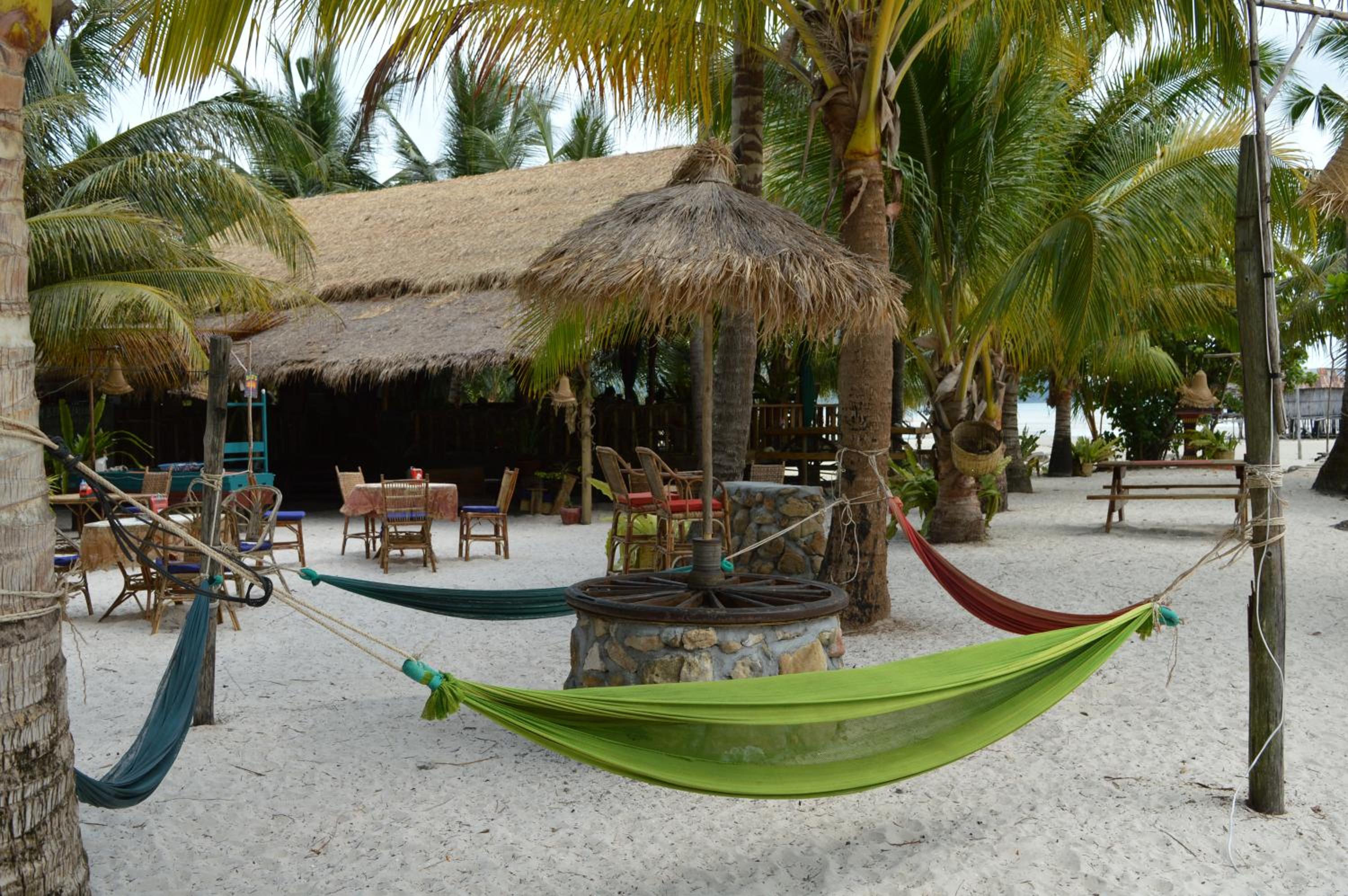 Palm Beach Bungalow Resort — photo 63