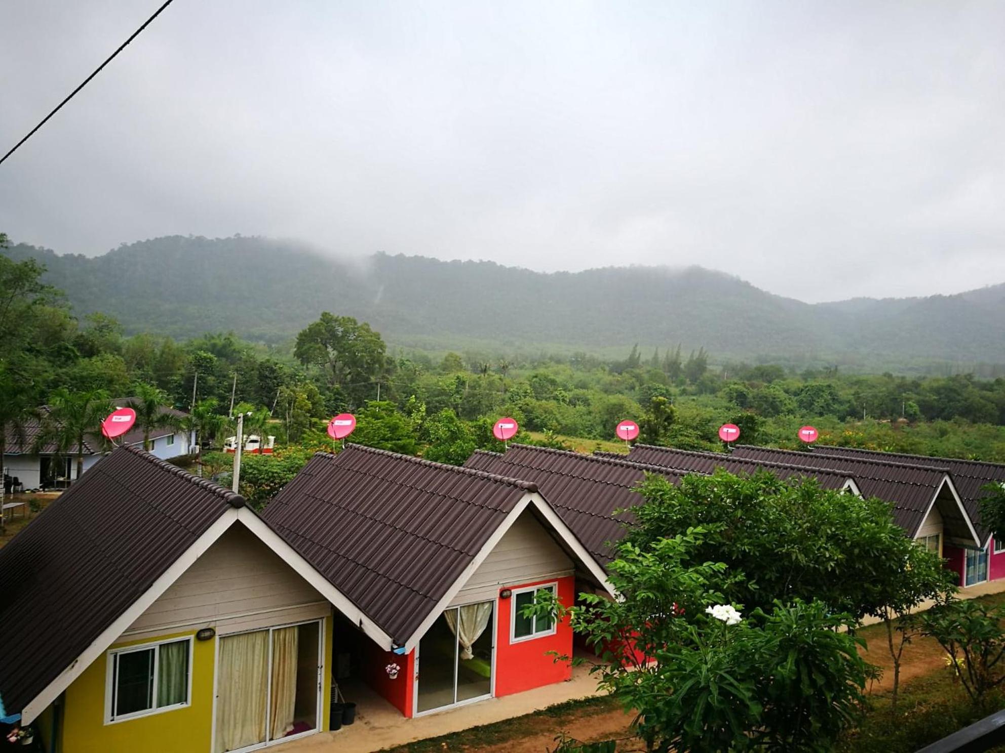 Baan Rai Pray Rung Kaeng Krachan view 5