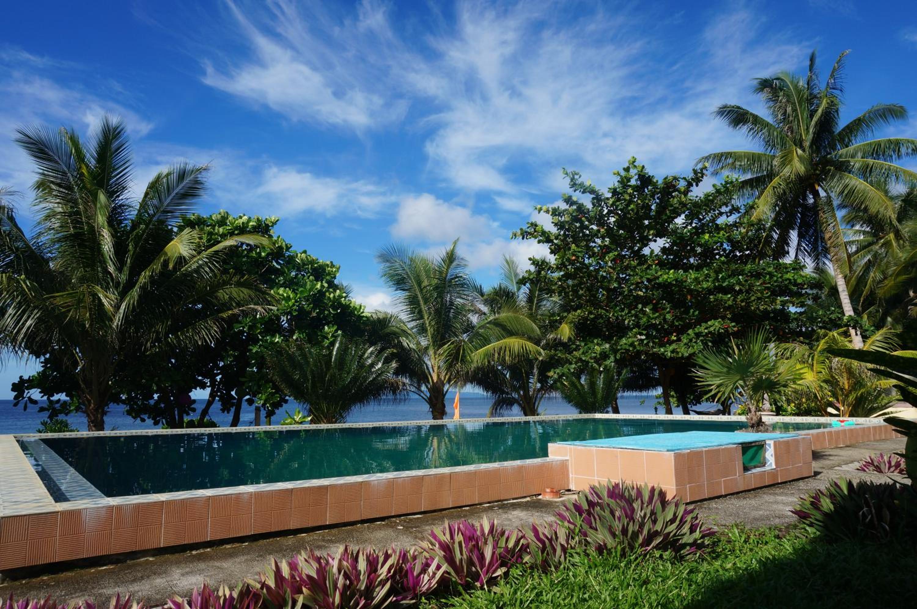 Pintuyan Dive Resort