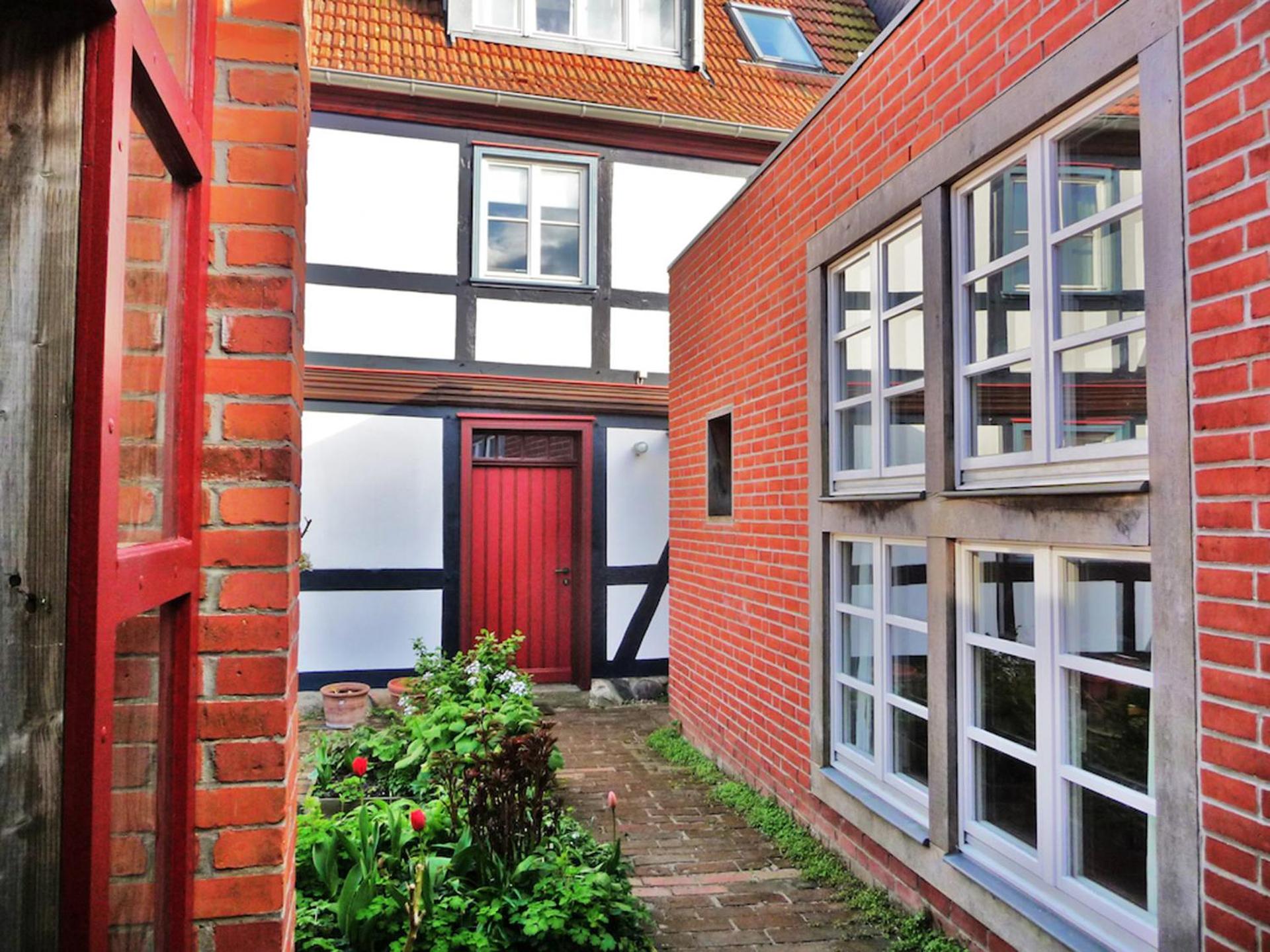 Haus zur Eselsbrücke view 3