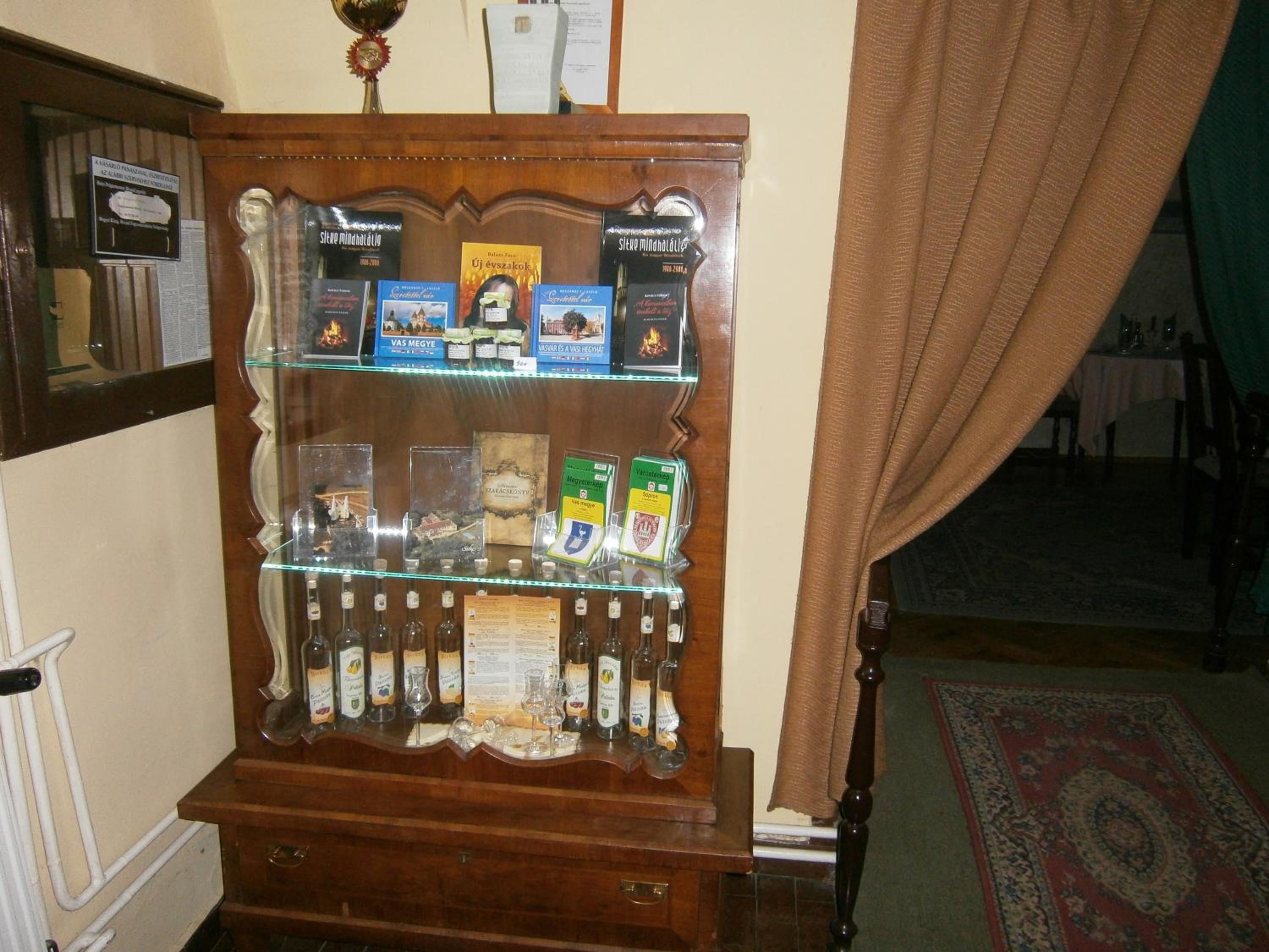 Photo 11