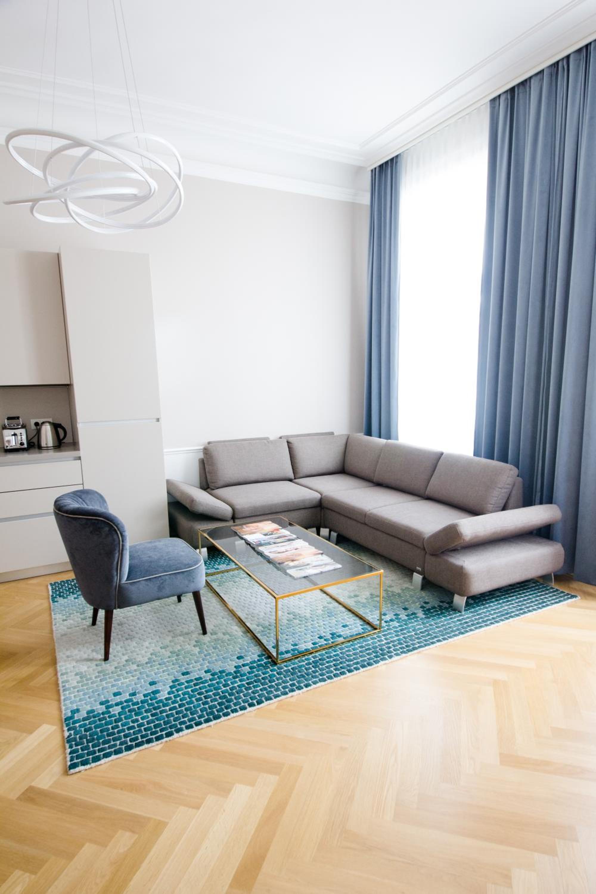 Studio Apartments Urania - Mai's Apartments