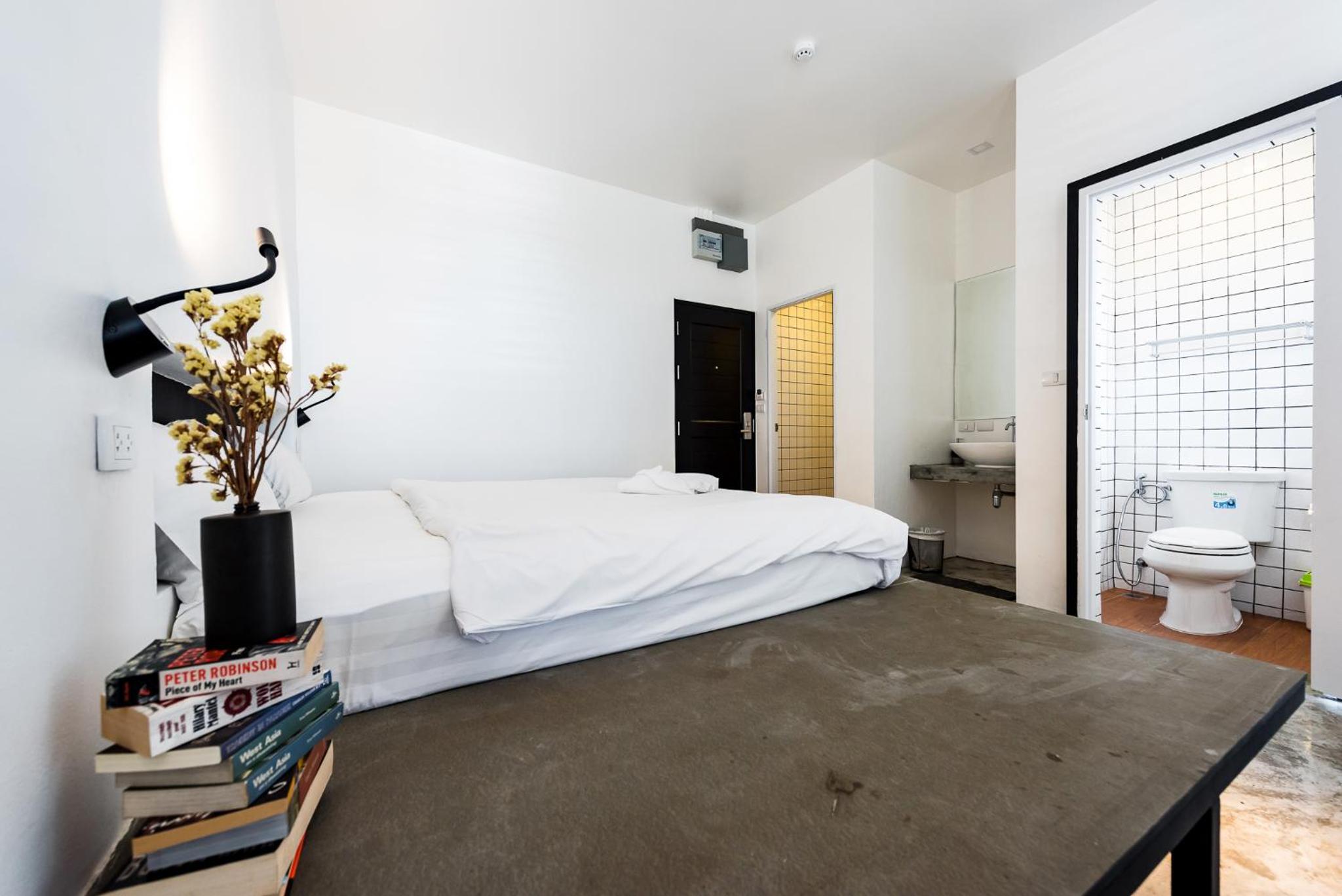 Book a Bed Poshtel - SHA Plus