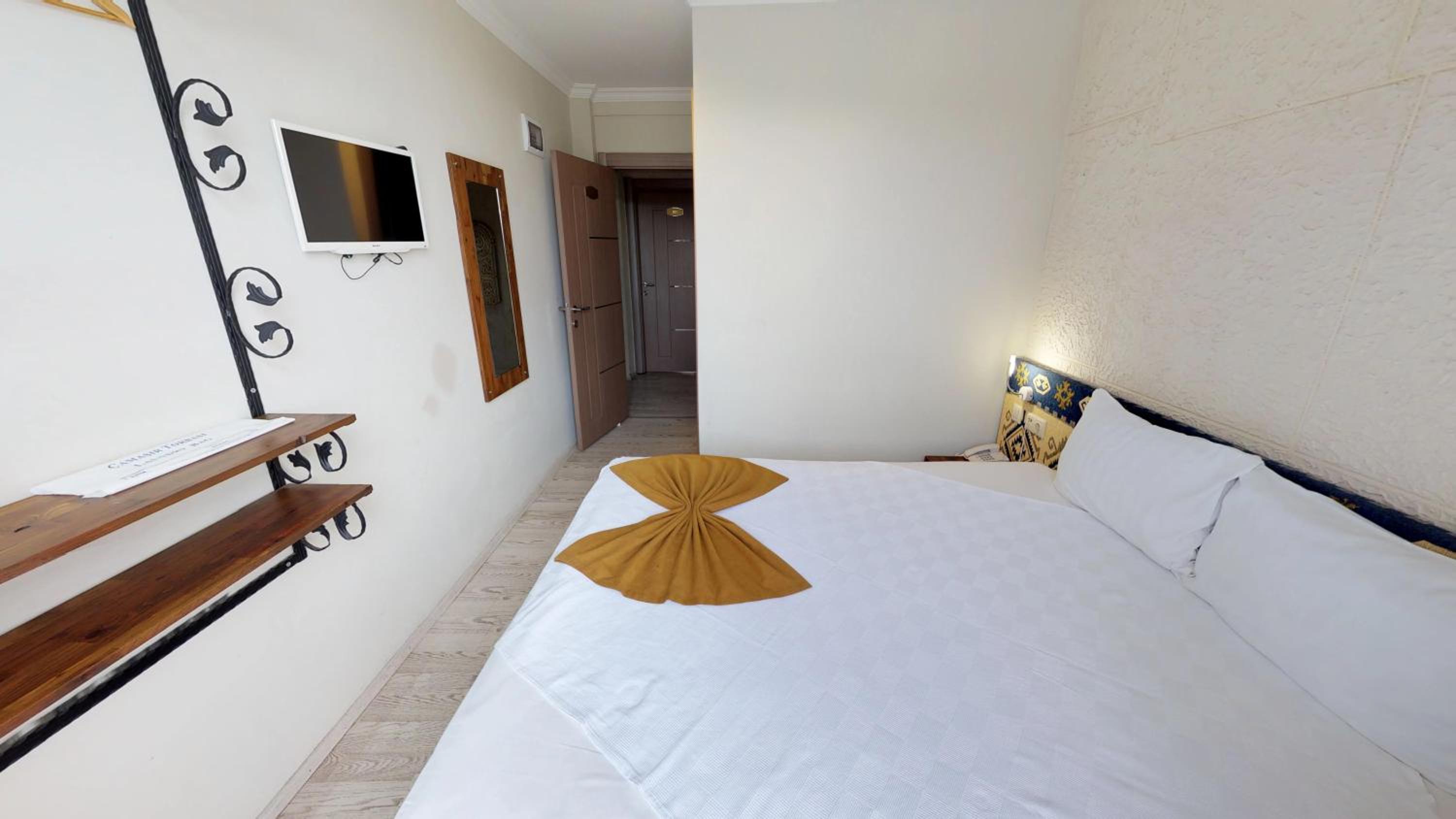 Patron Hotel - Image 51