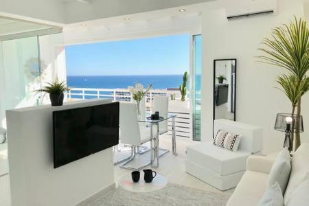LOFT DEL MAR - Charming luxury apartment at La Roca photo 1