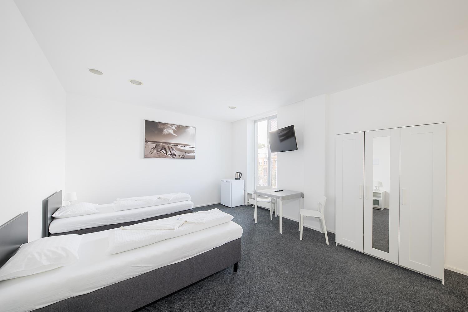 Hotel & Hostel Letov