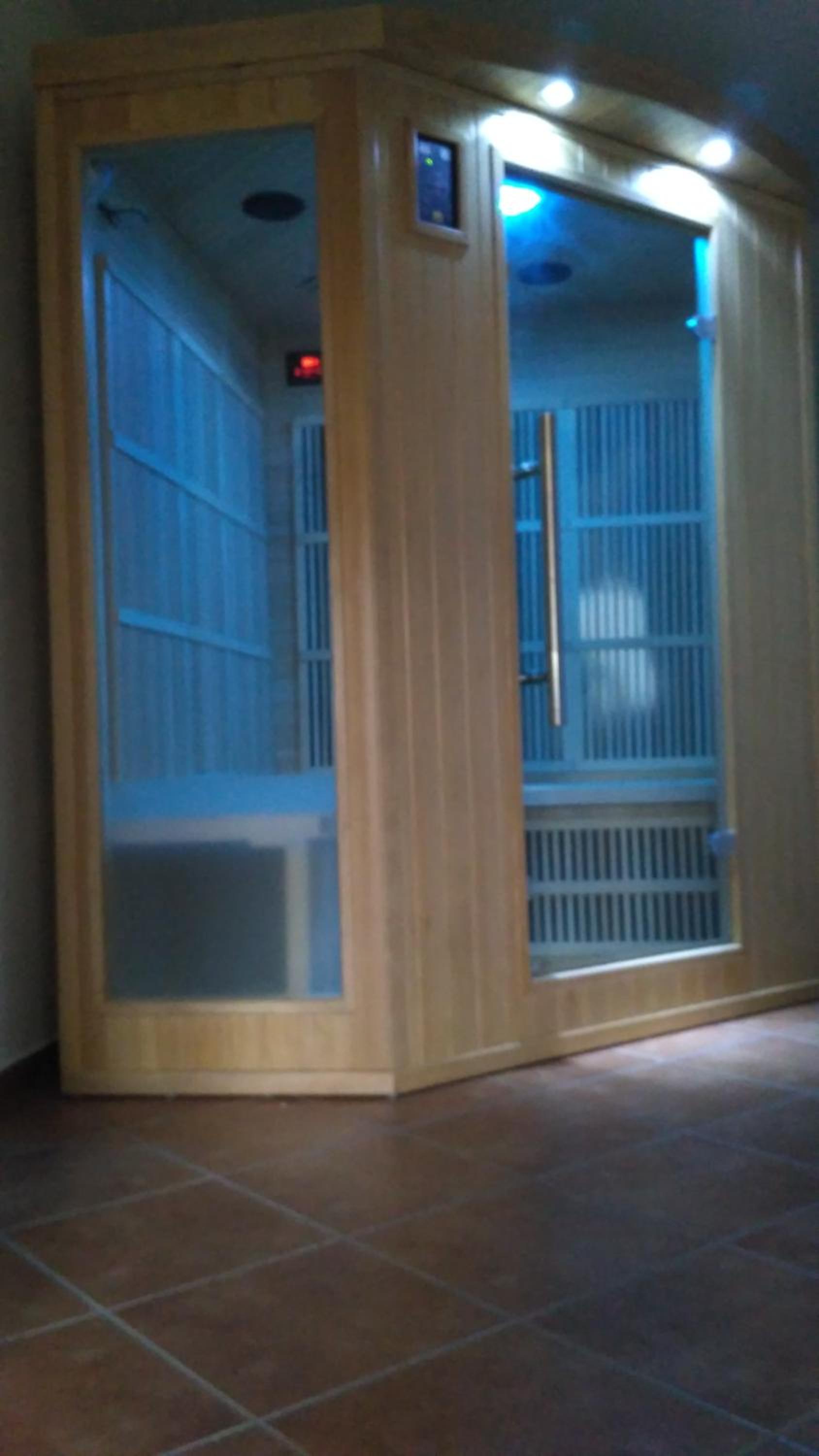 Photo 8