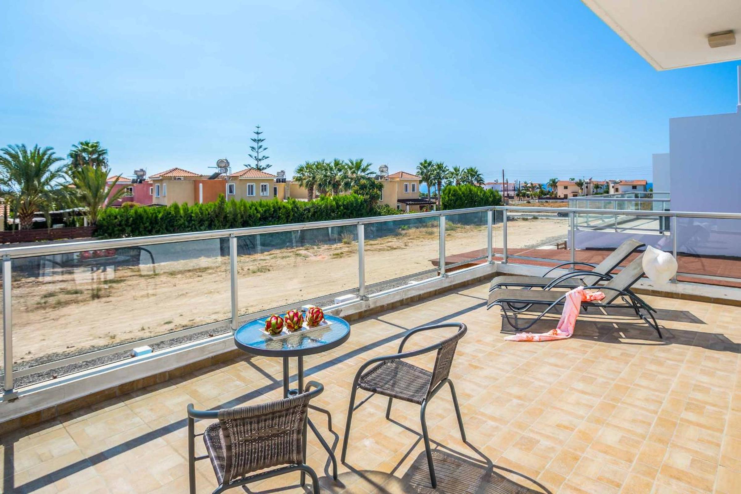 Villa White Jasmin view 2
