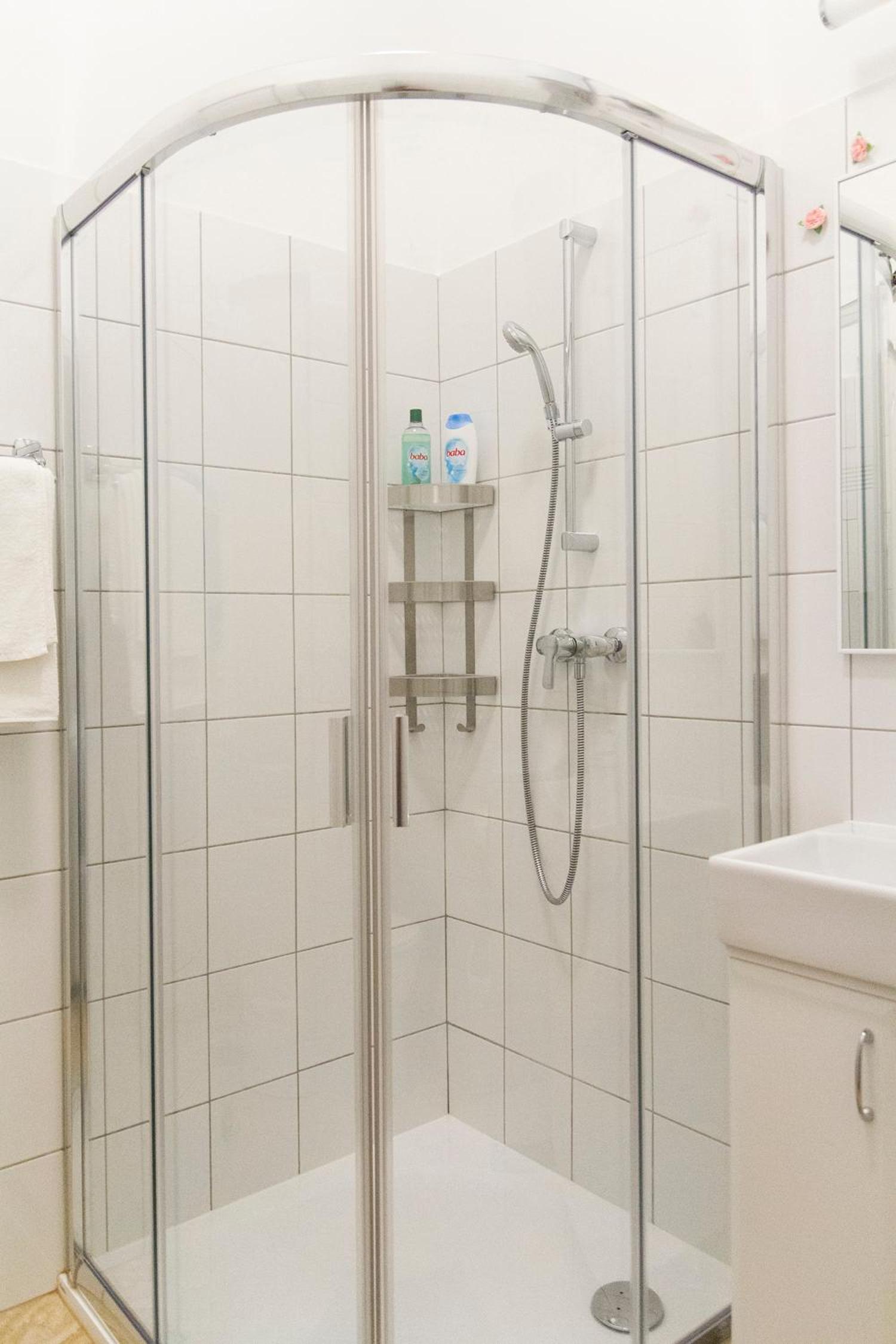 Authentic Akacfa Apartment