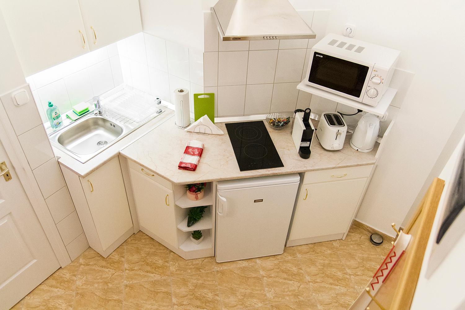 Authentic Akacfa Apartment
