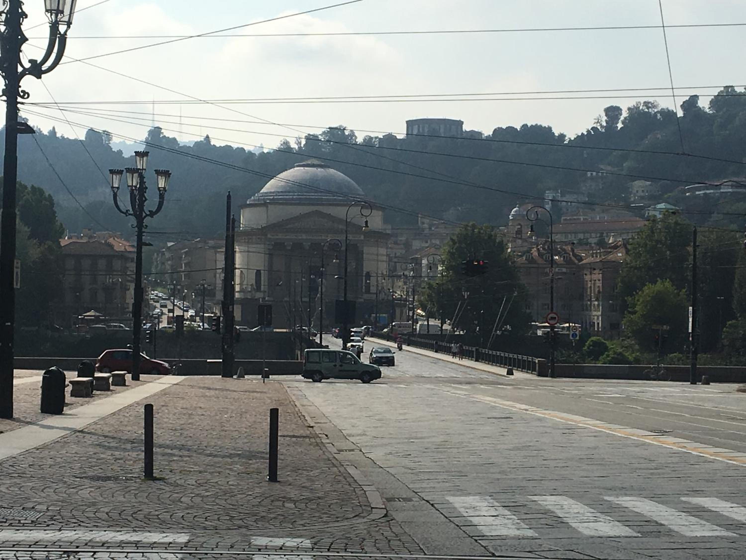 TORINO VACANCY 3 - Elegant & Romantic house with a view of Piazza Vittorio/Gran Madre photo 2