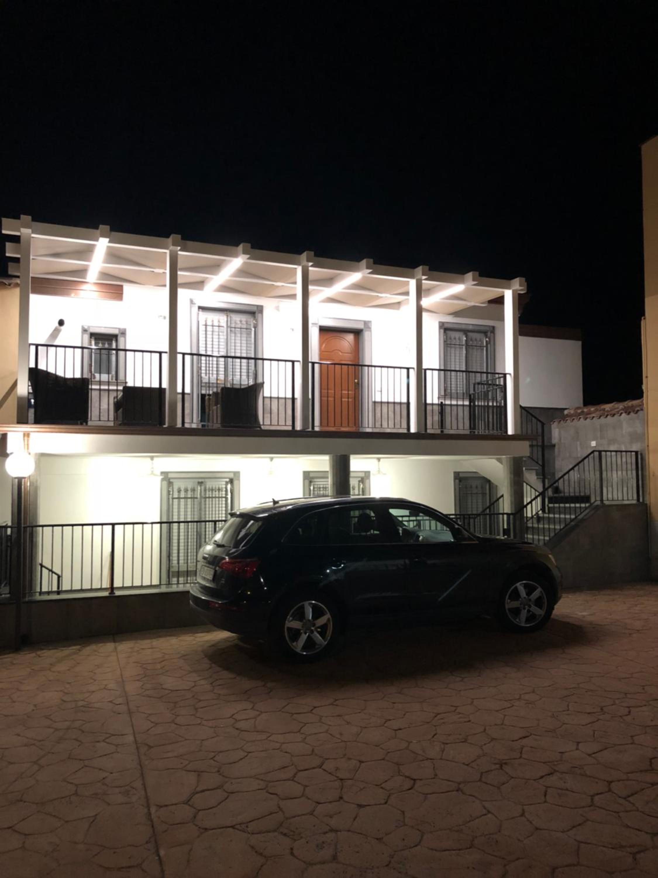 SAN - Luxury Apartment