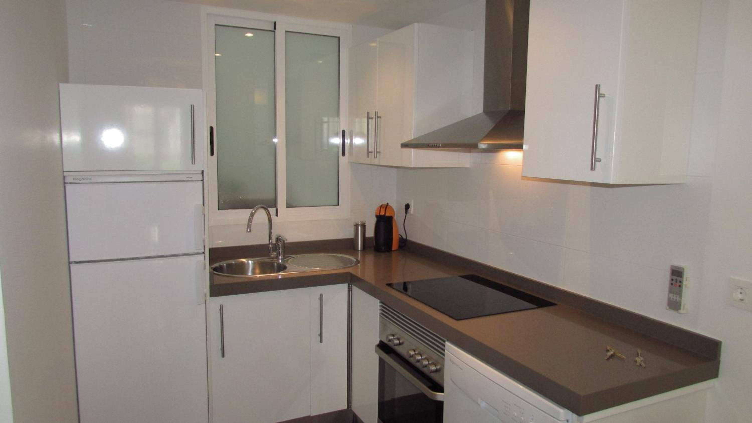 Casa Cosy en Valencia — kitchen