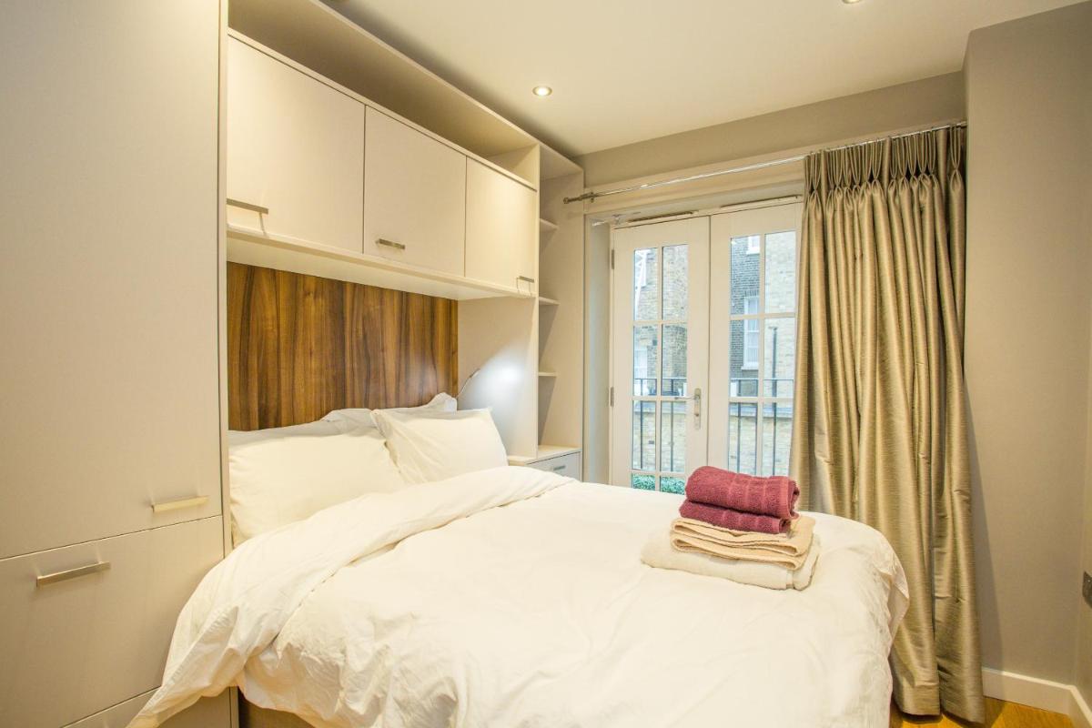 The Escalier Mews - Bright 3BDR Home