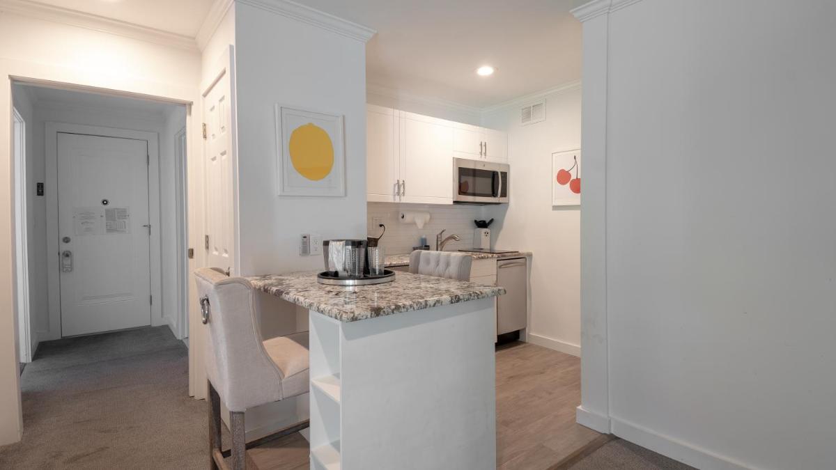 East Hampton House Resort 120