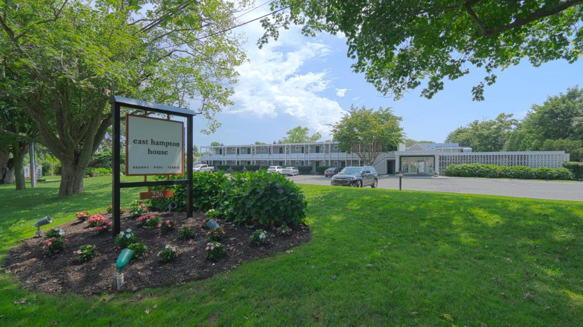 East Hampton House Resort 229