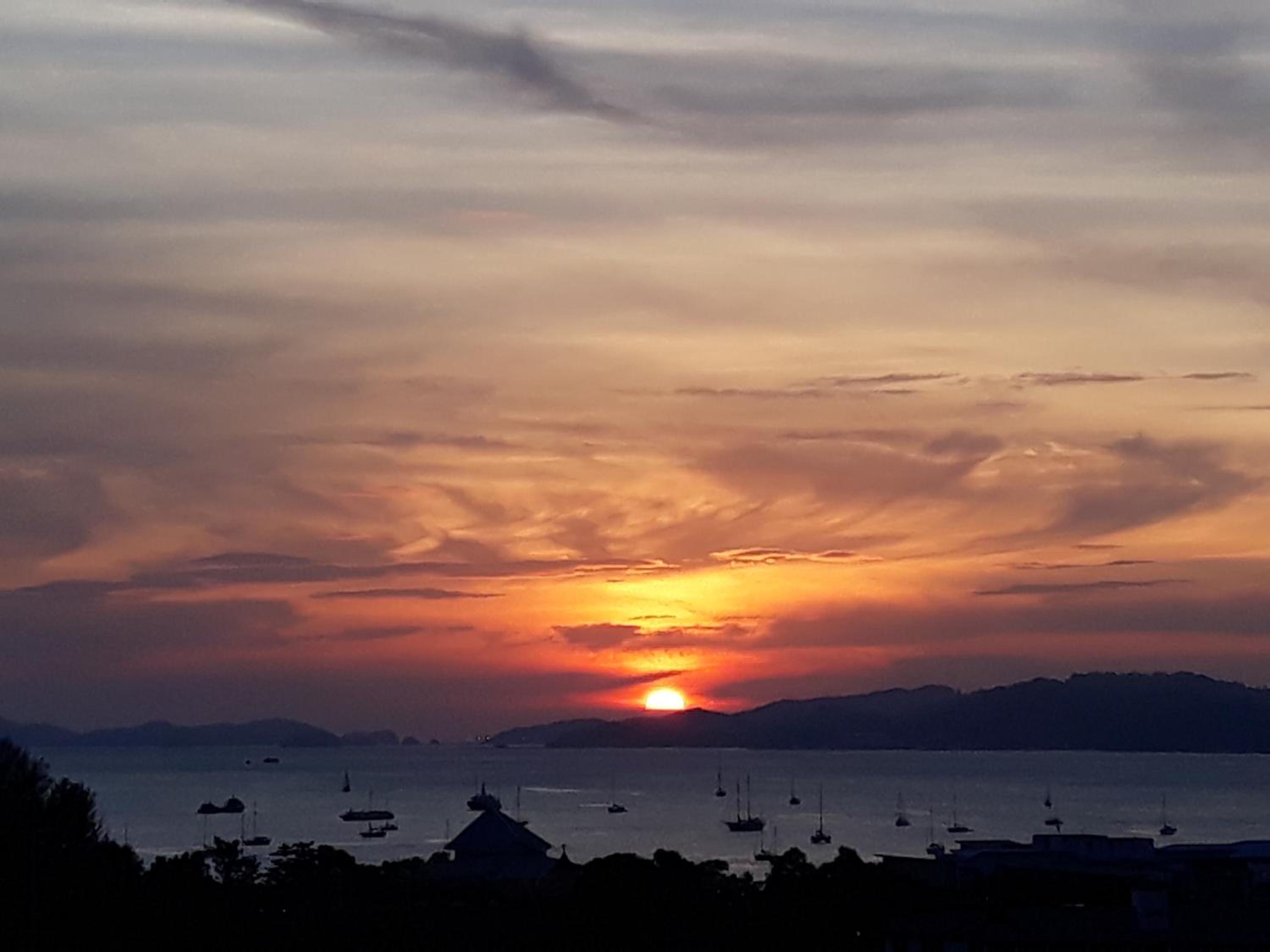Sunset view Apartment photo 5