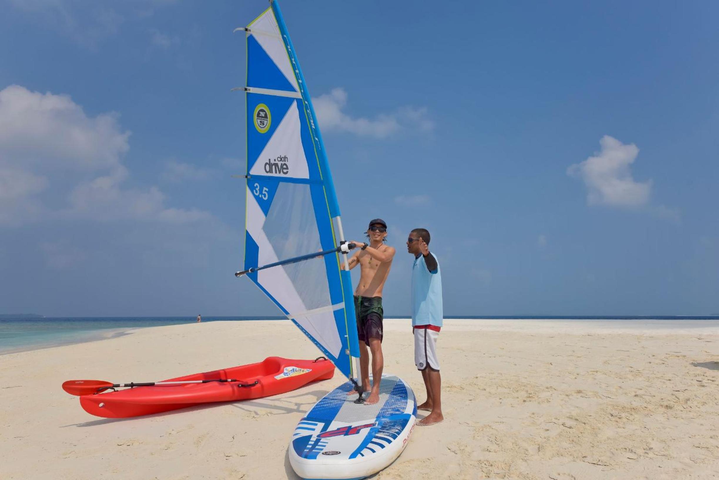 Dreamland Maldives Resort