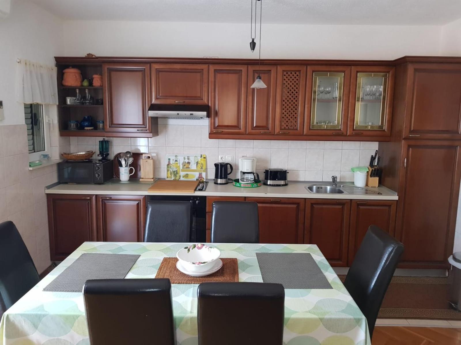 Apartments Krizanac