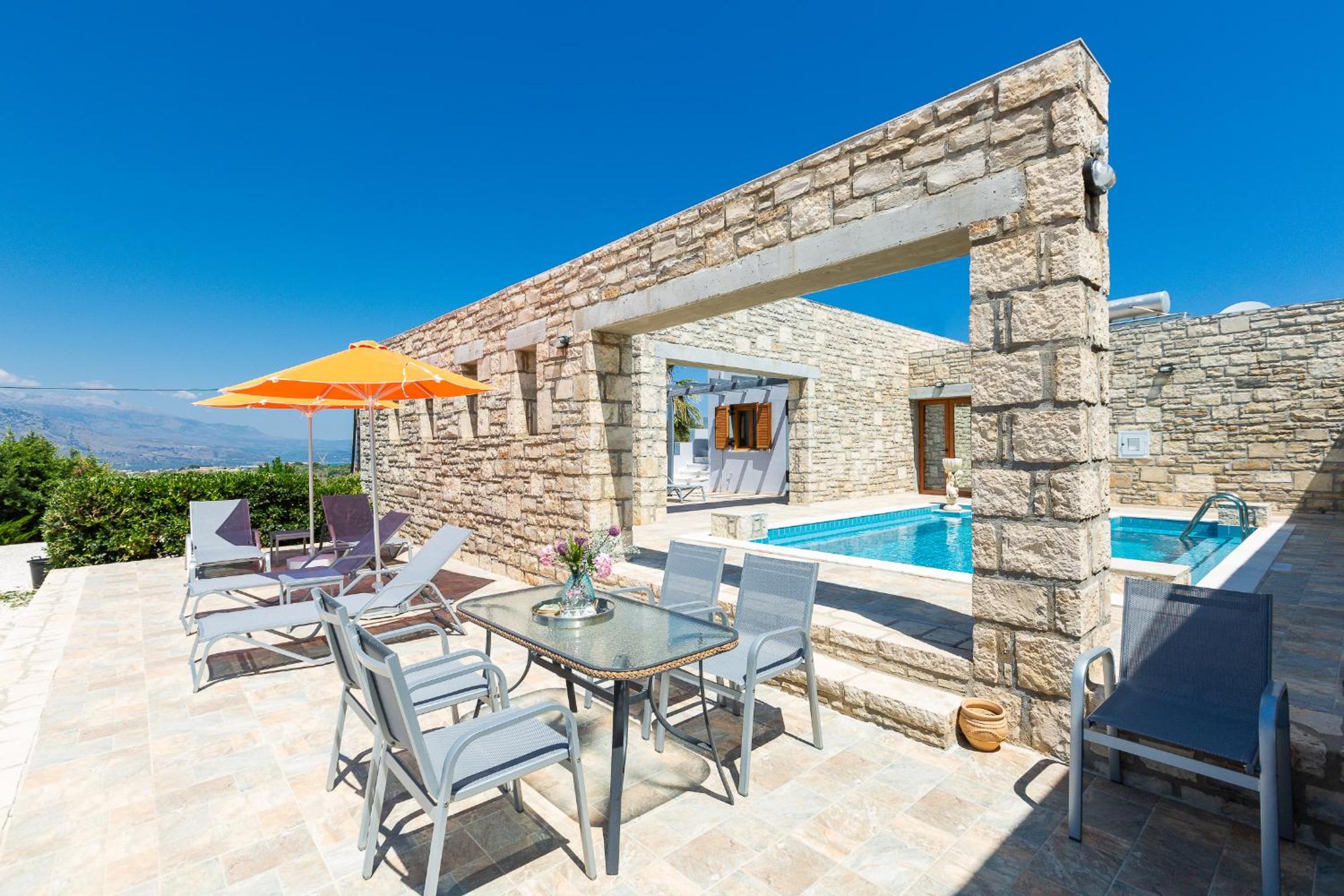 Villa Ypsilon view 5