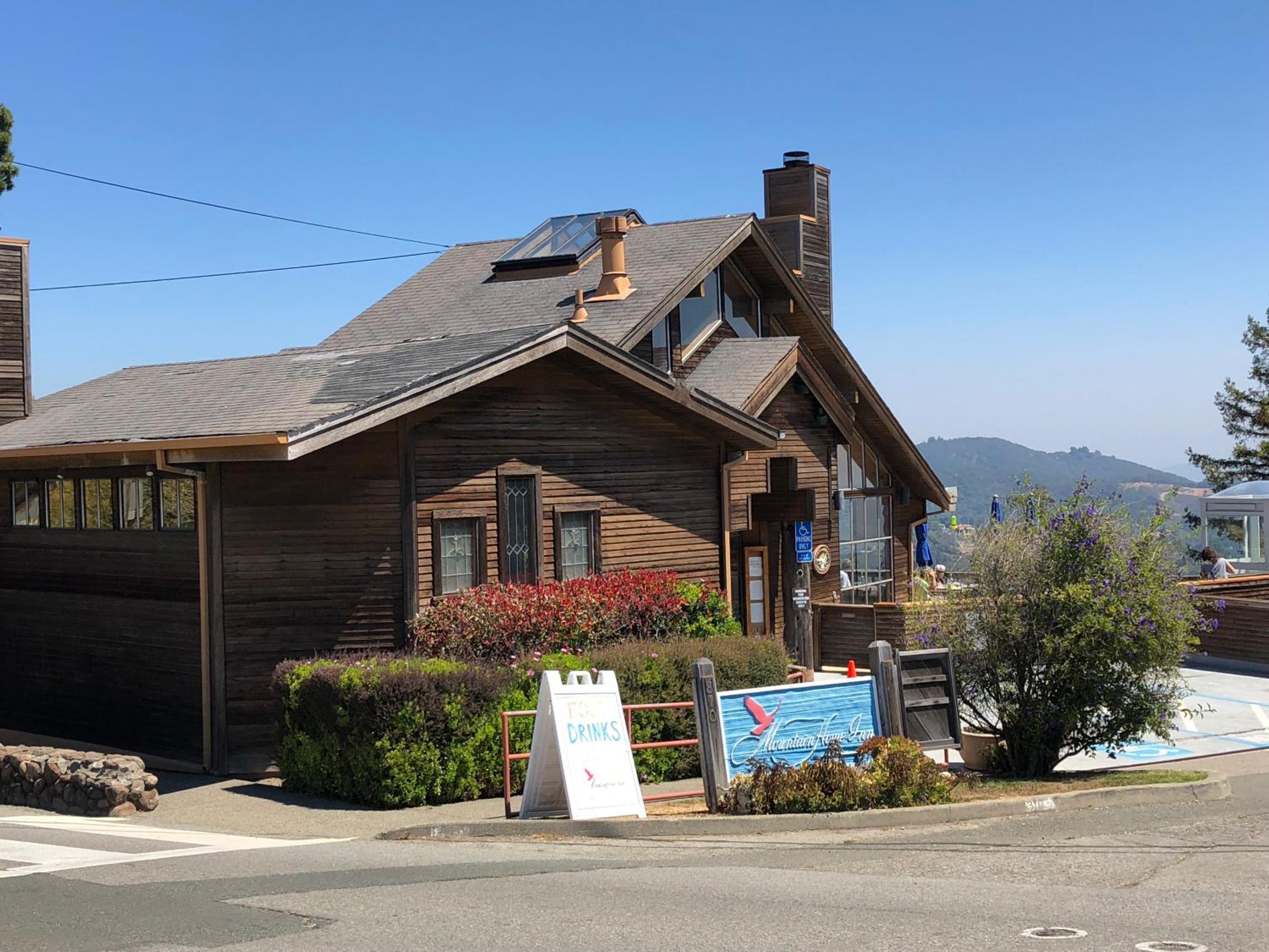 Mountain Home Inn view 3