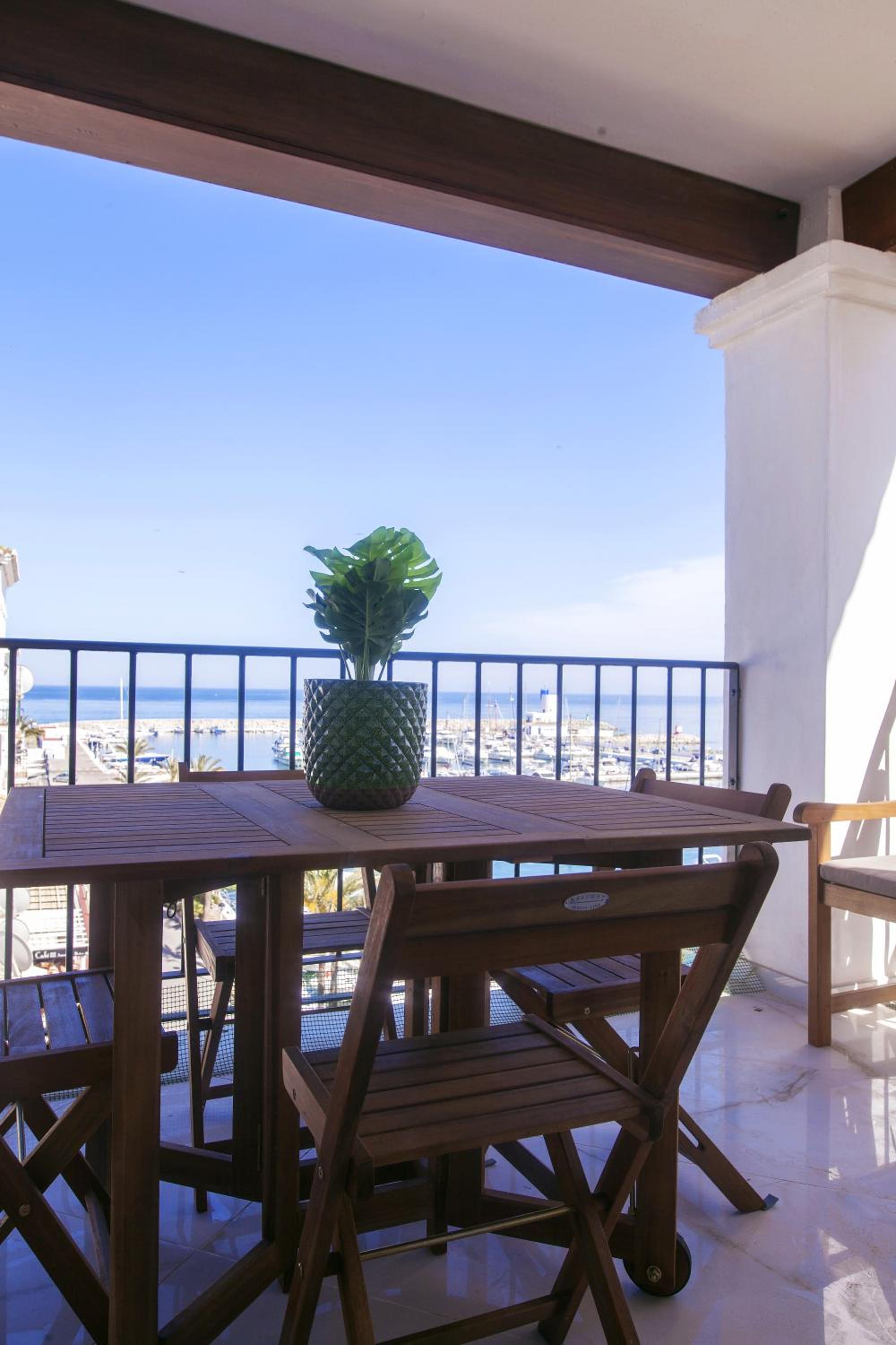 Duquesa Seaview marina view 5