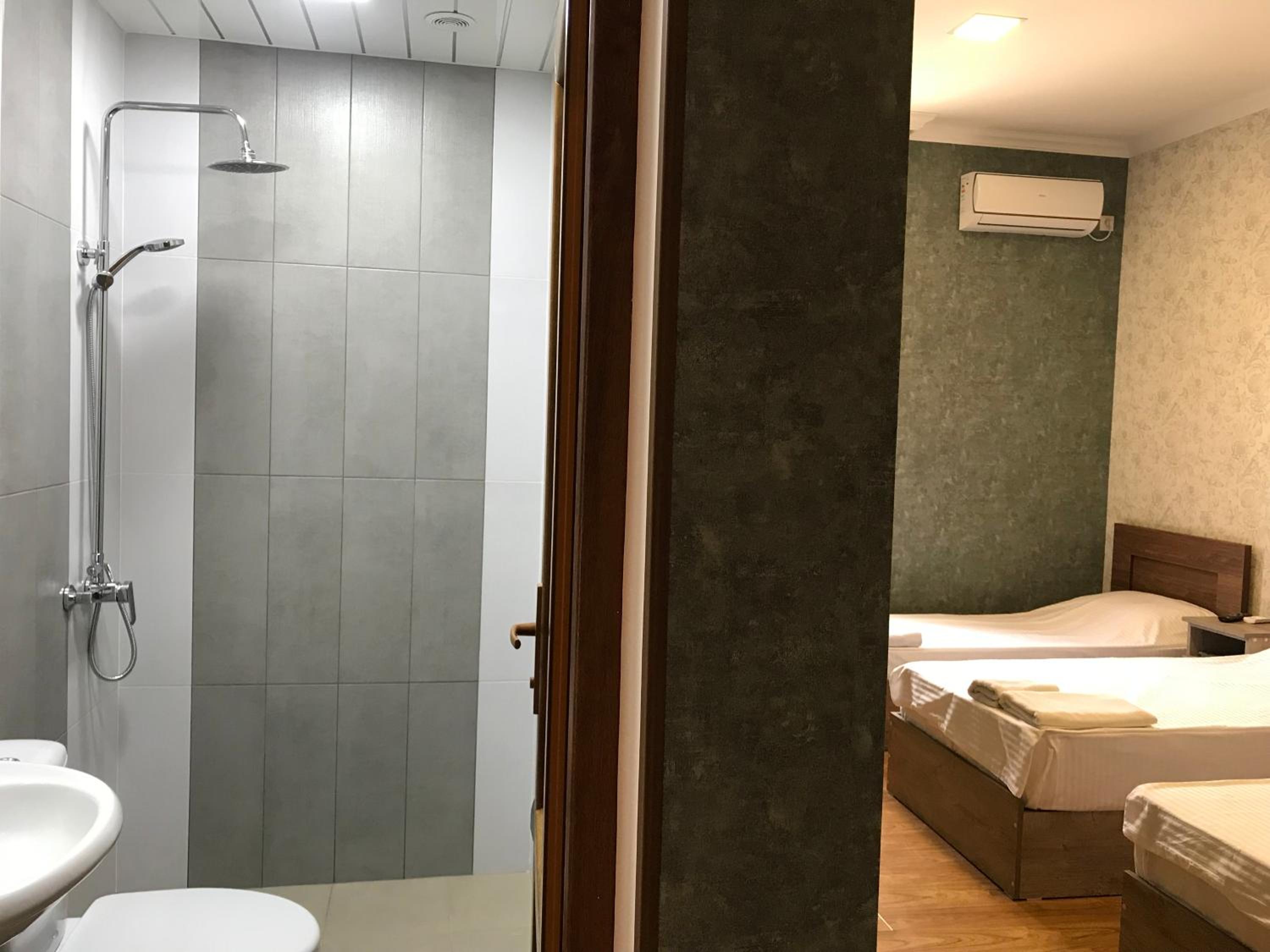 Kamar Hotel Ijevan