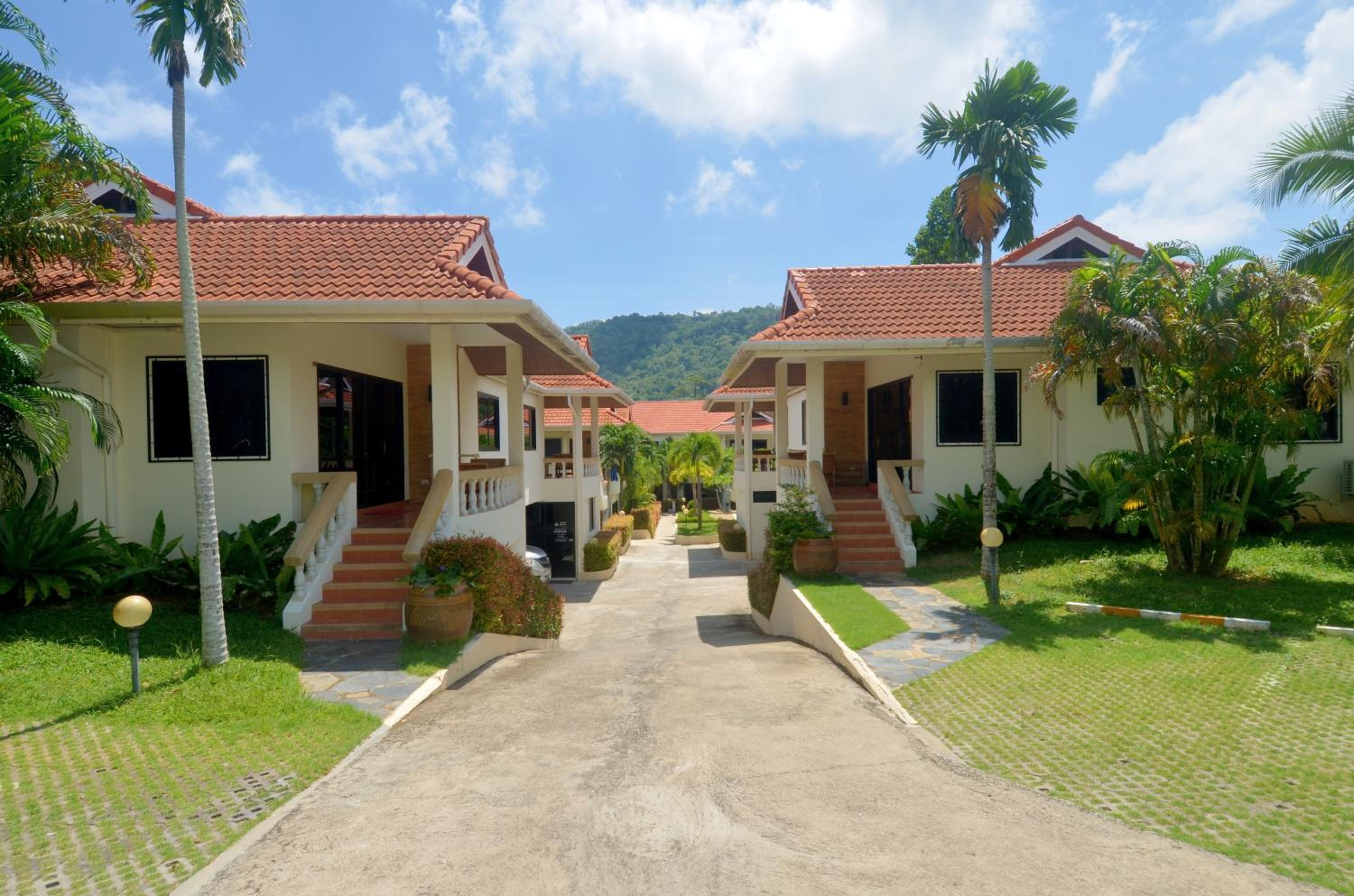 Phuket Riviera Villas Hotel