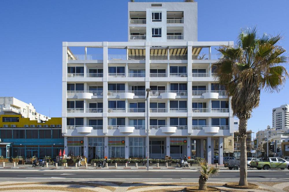 Sea view apartment suite