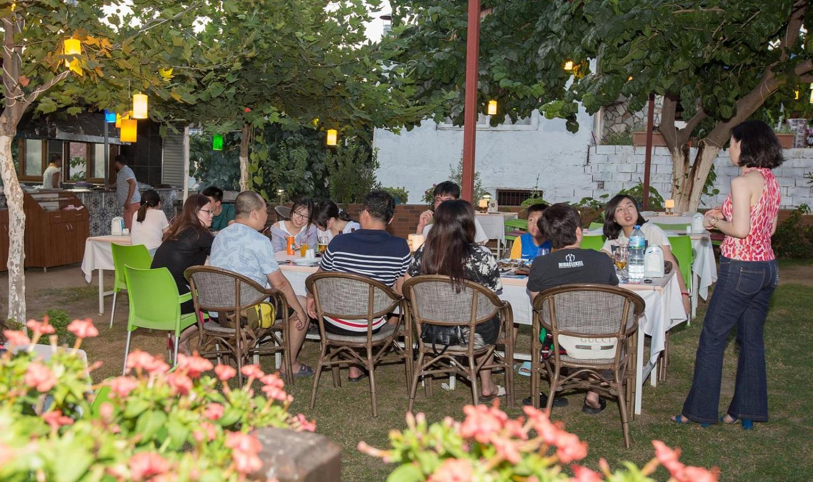 dining