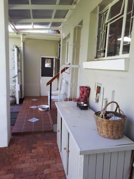 SARAH's PLACE- MANOR HOUSE view 5