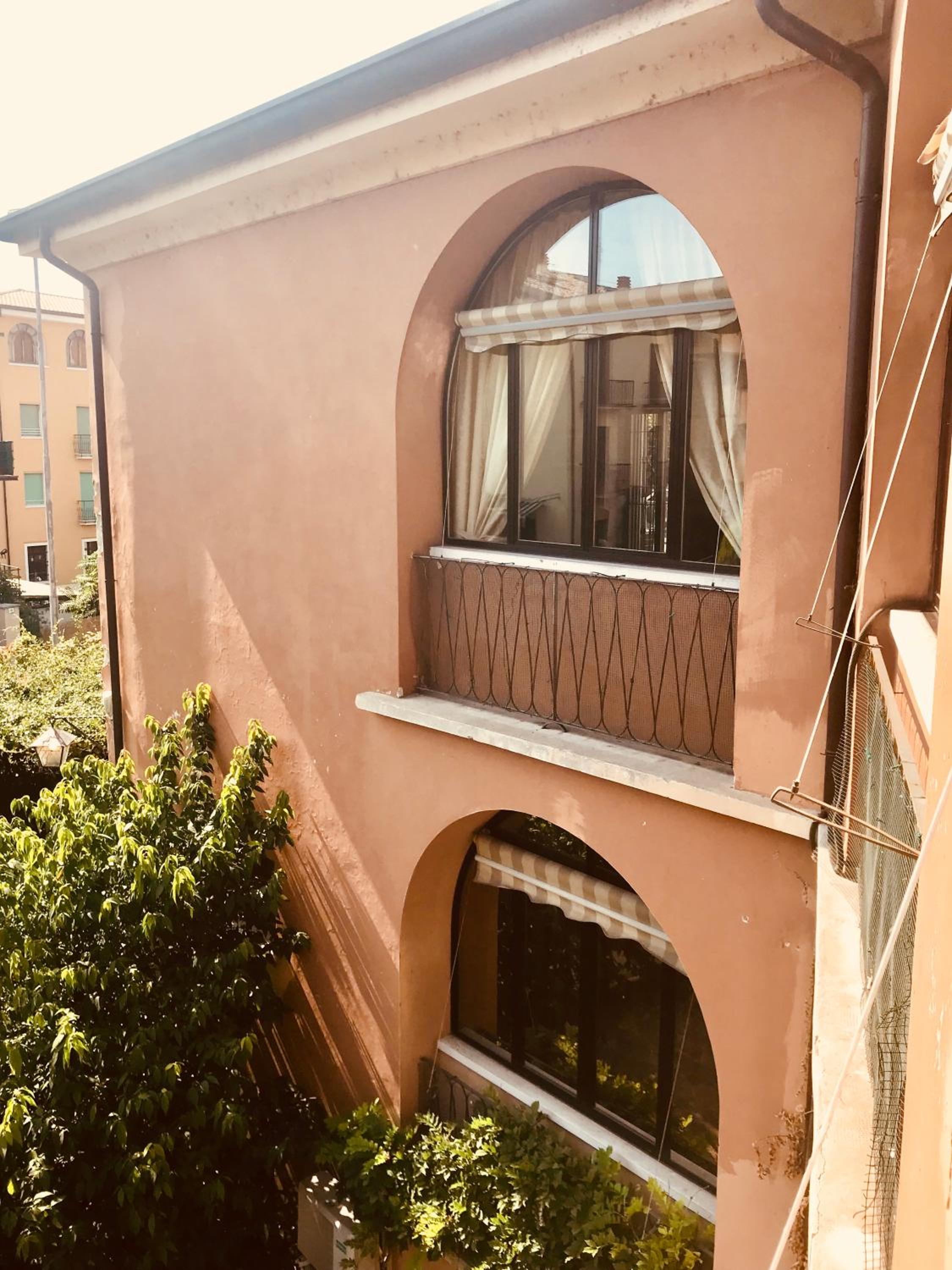MB2 Apartment