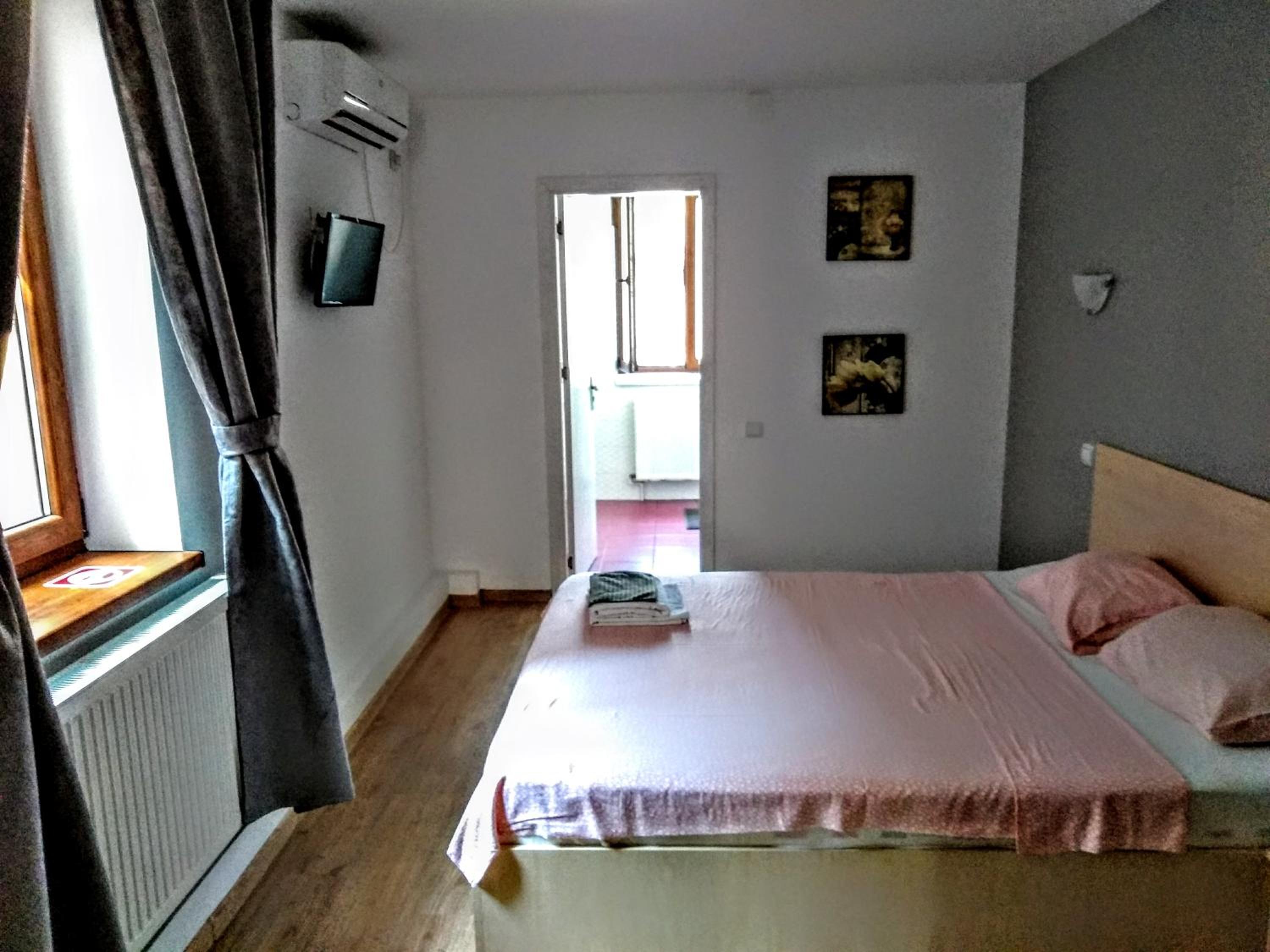 Central Guesthouse