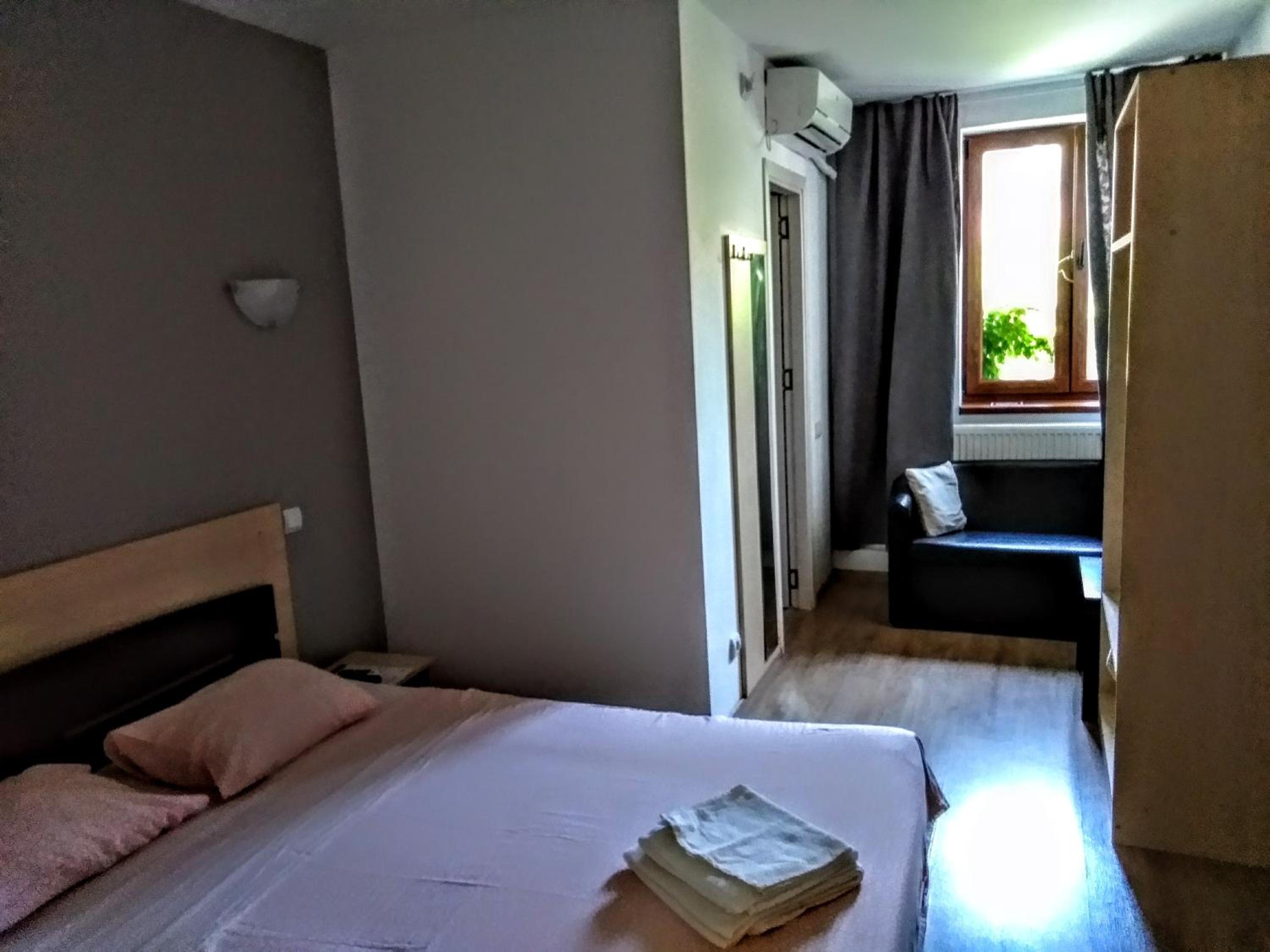 Central Guesthouse