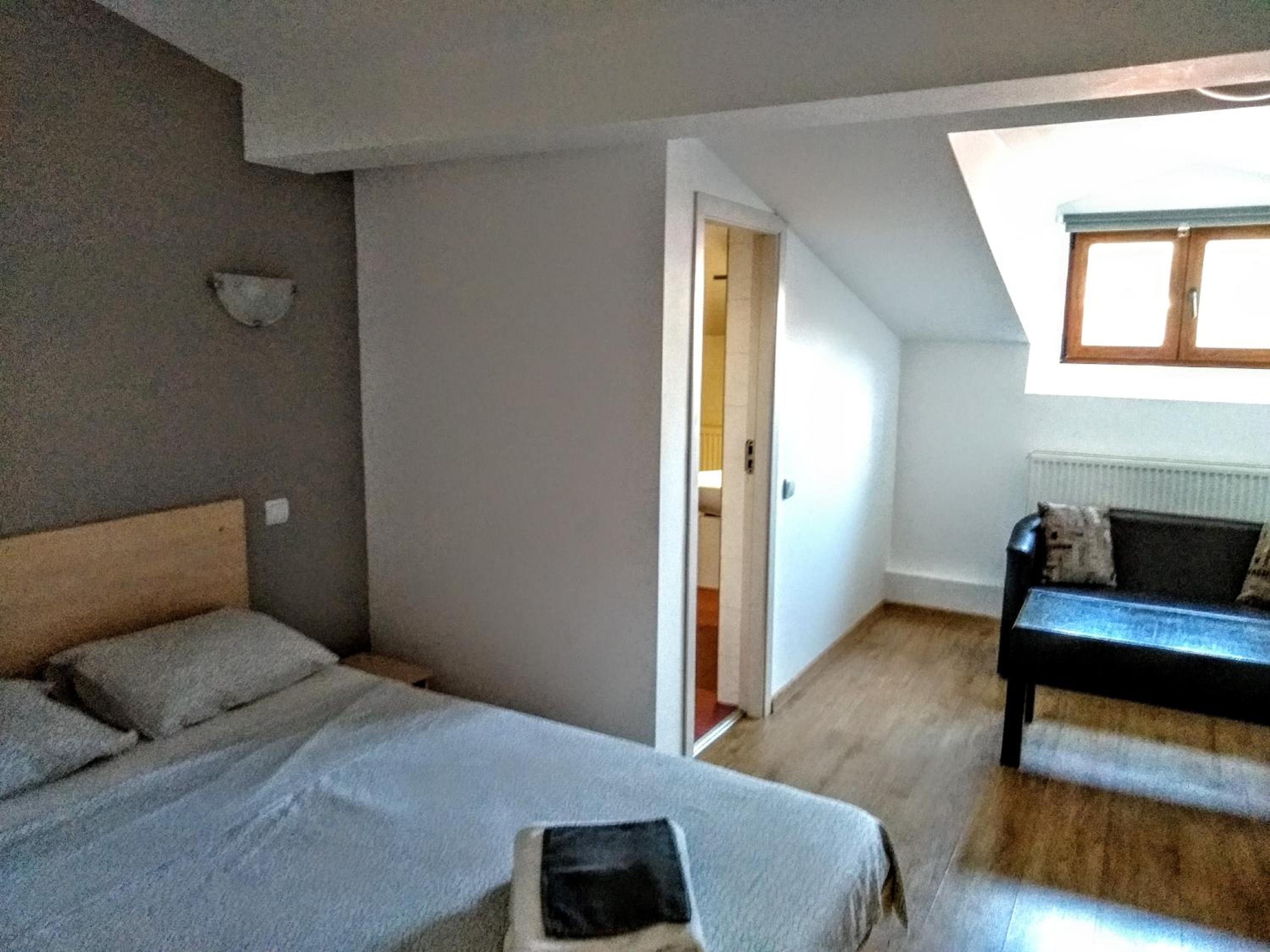 Central Guesthouse