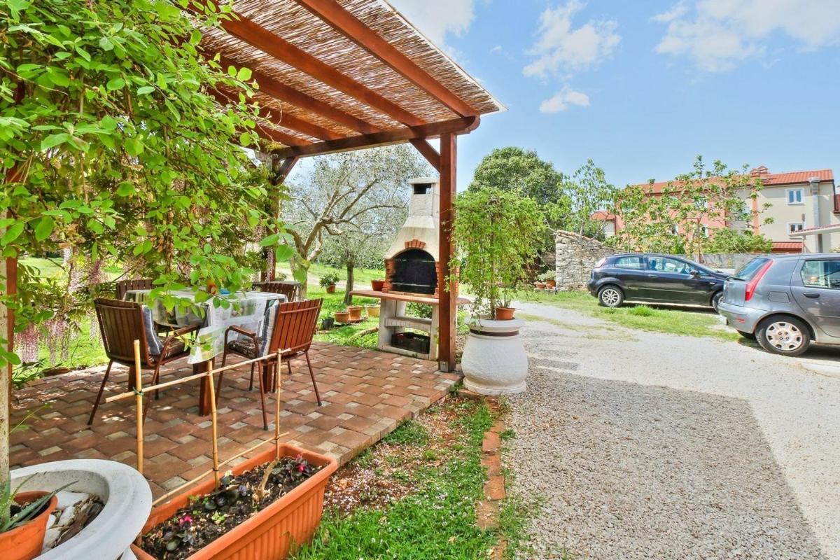 Lorena Apartments