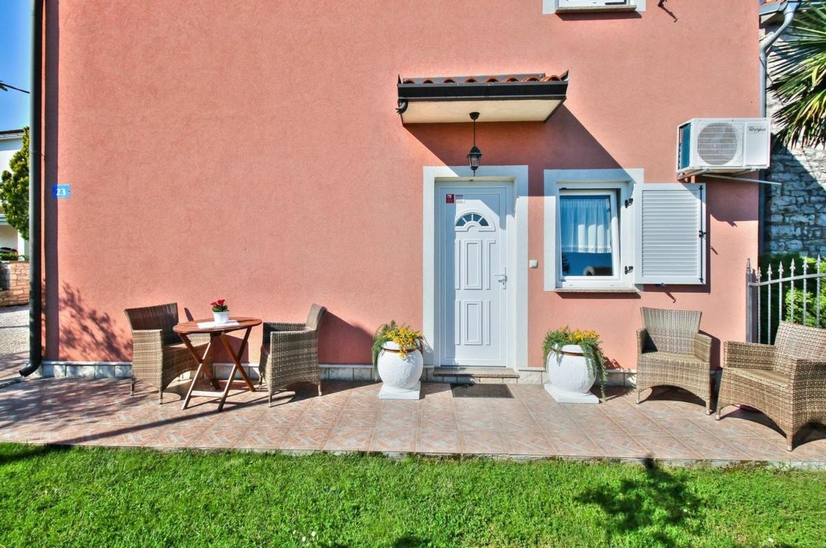 Lorena Apartments en Umag
