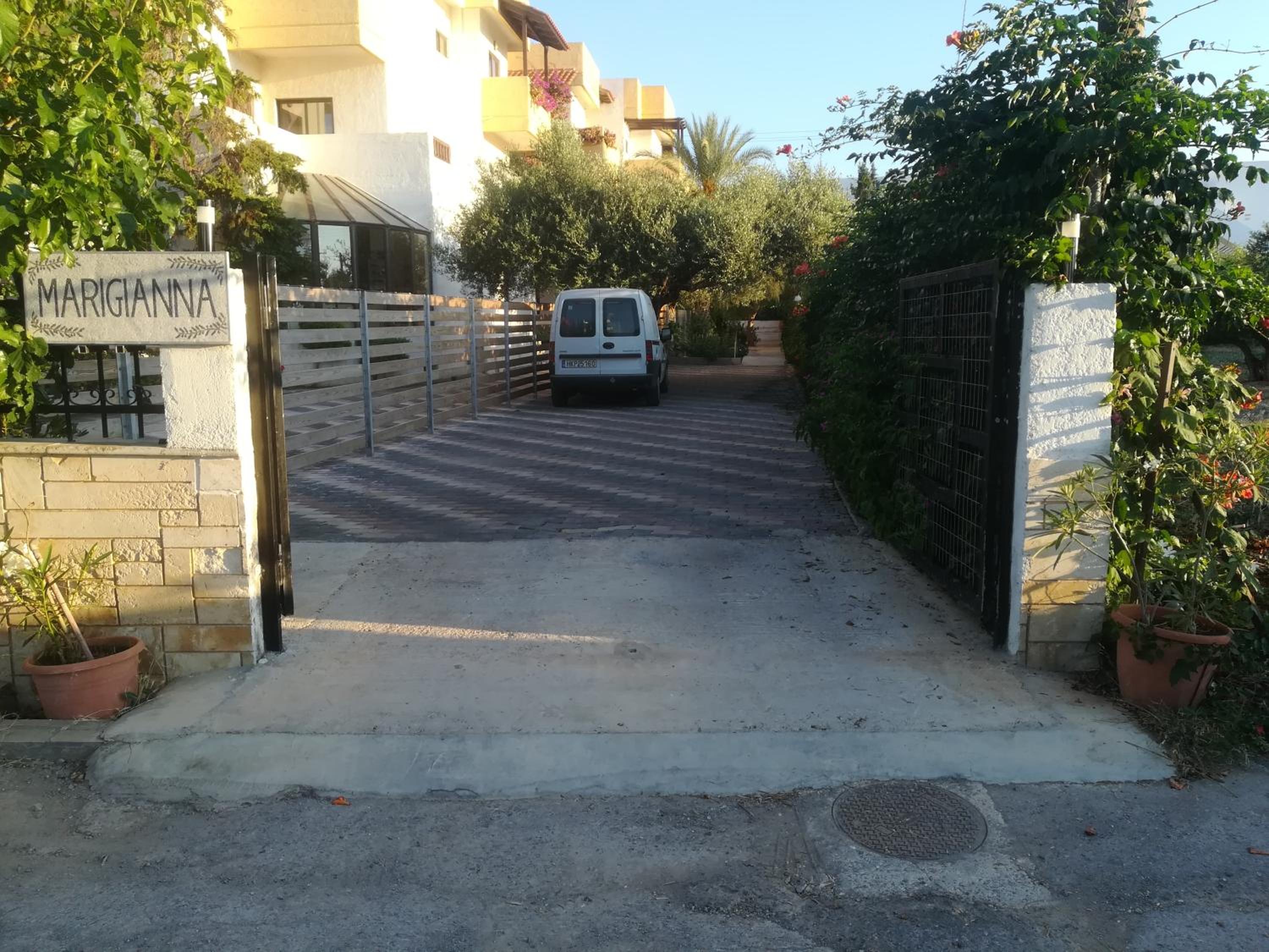 Photo 20