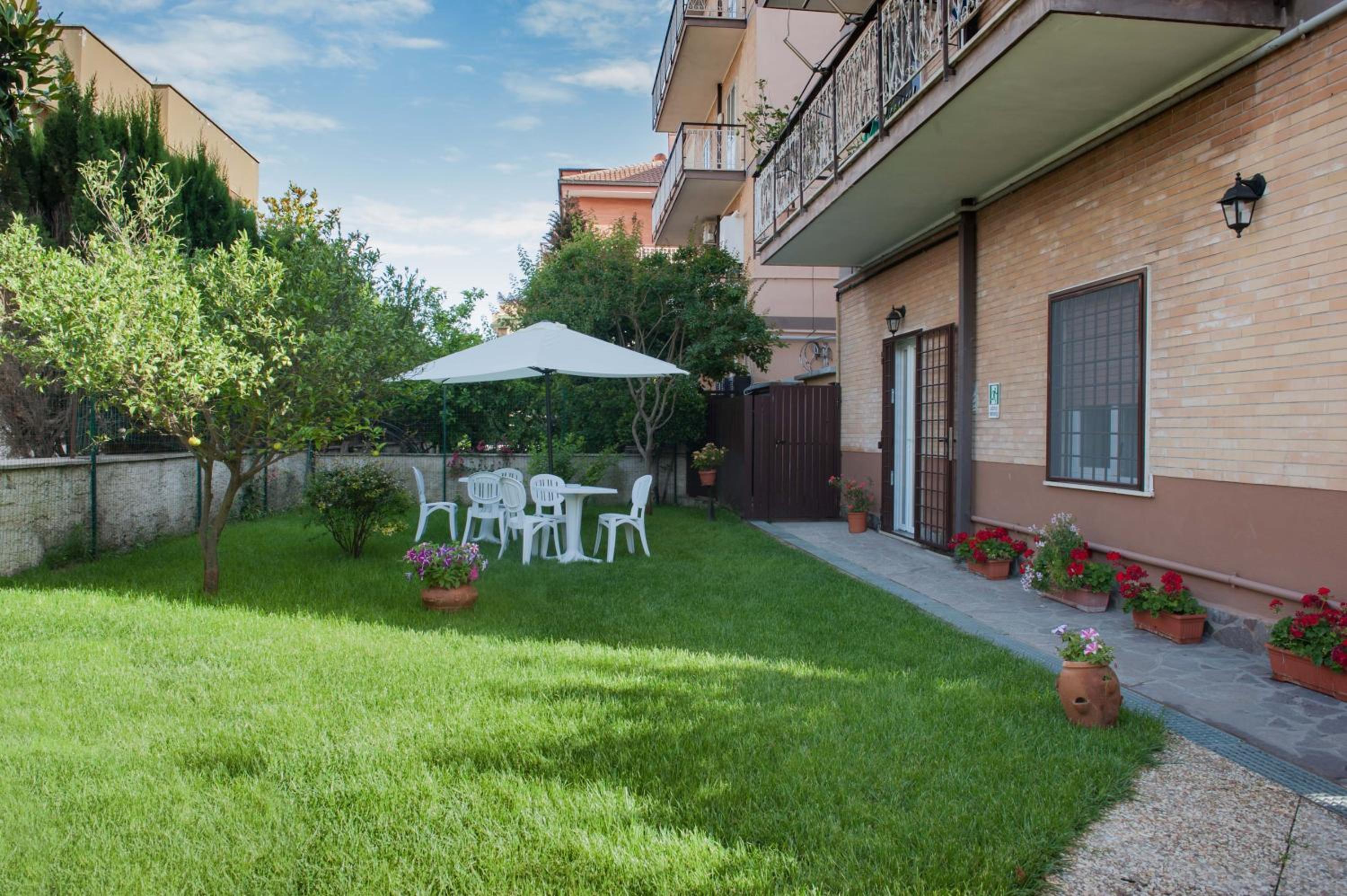 Il Giardino dell'Eden view 2