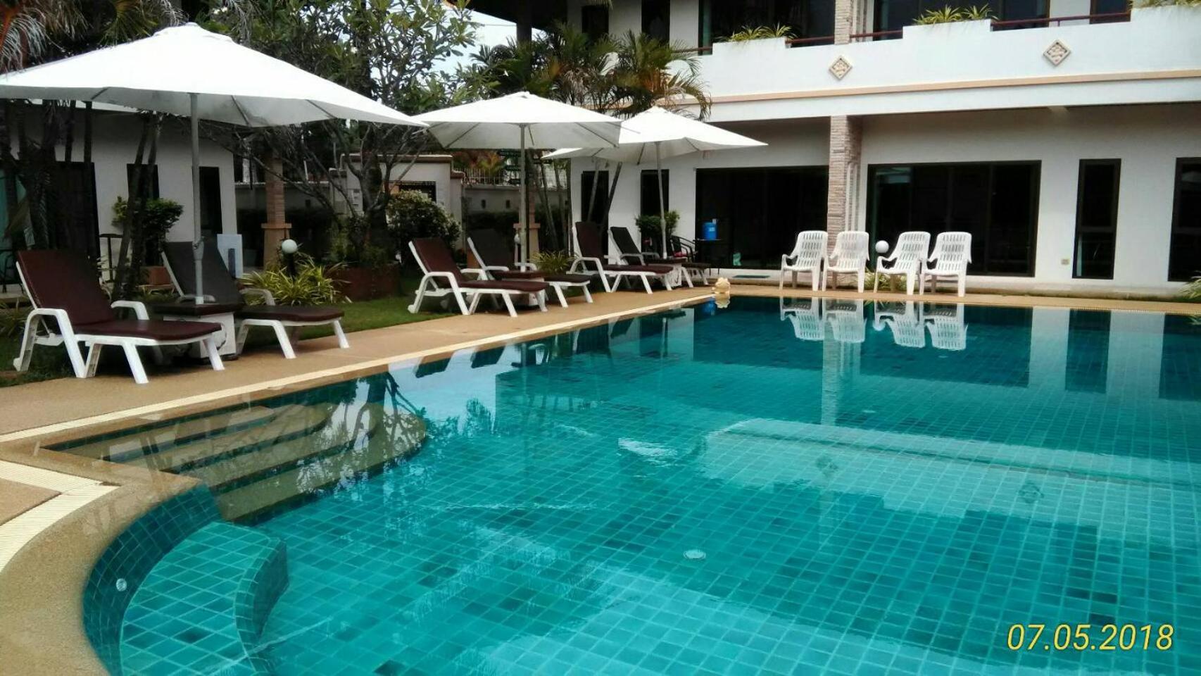 Babylon Pool Villas