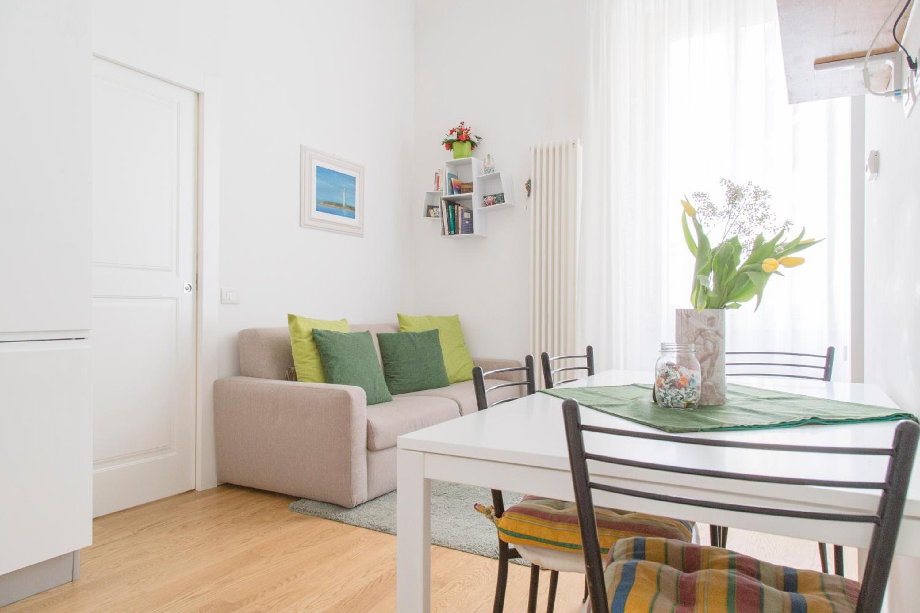 Easylife - Milano - Crema 23 - Porta Romana