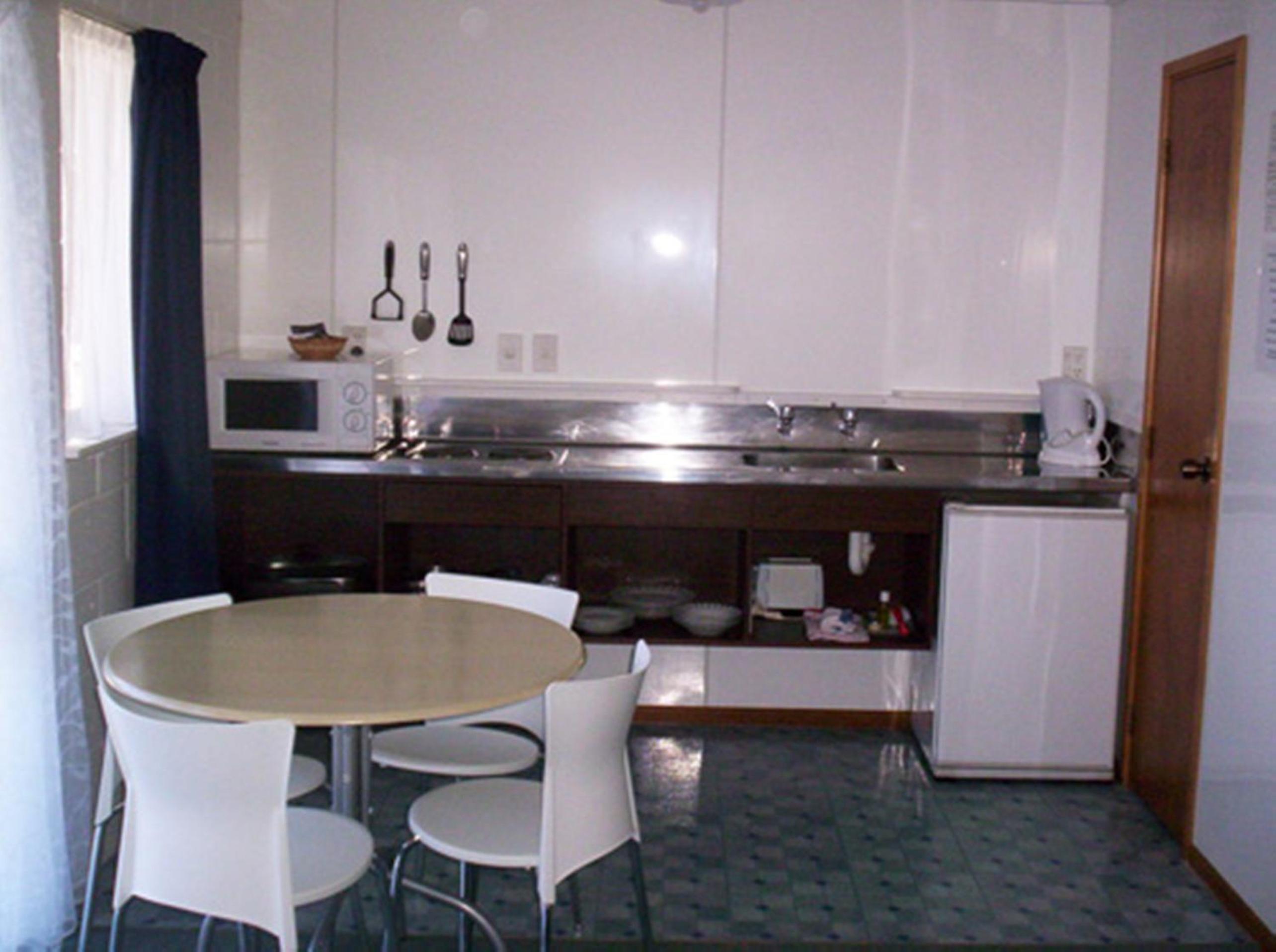 Broadway Motor Inn