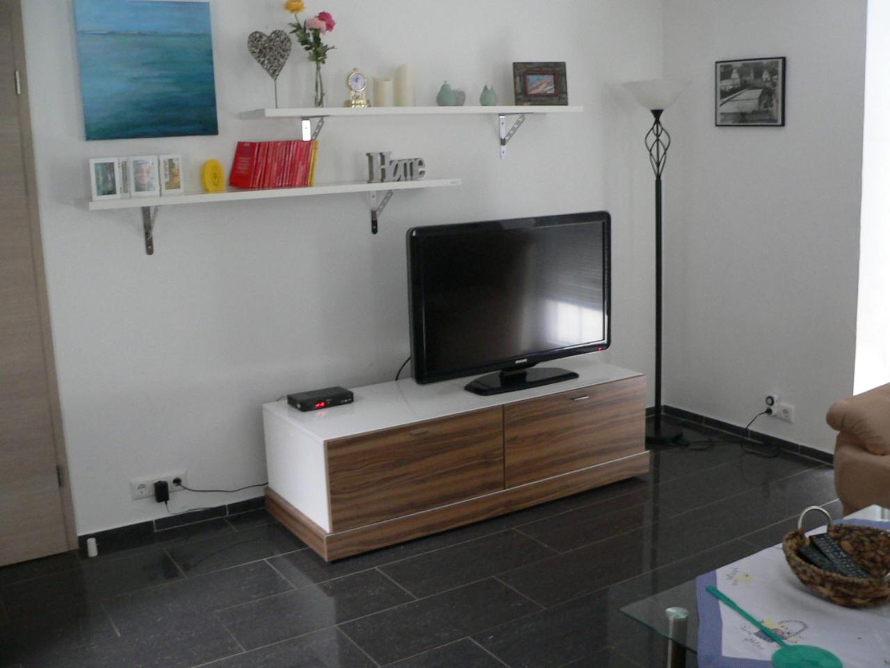 Photo 44