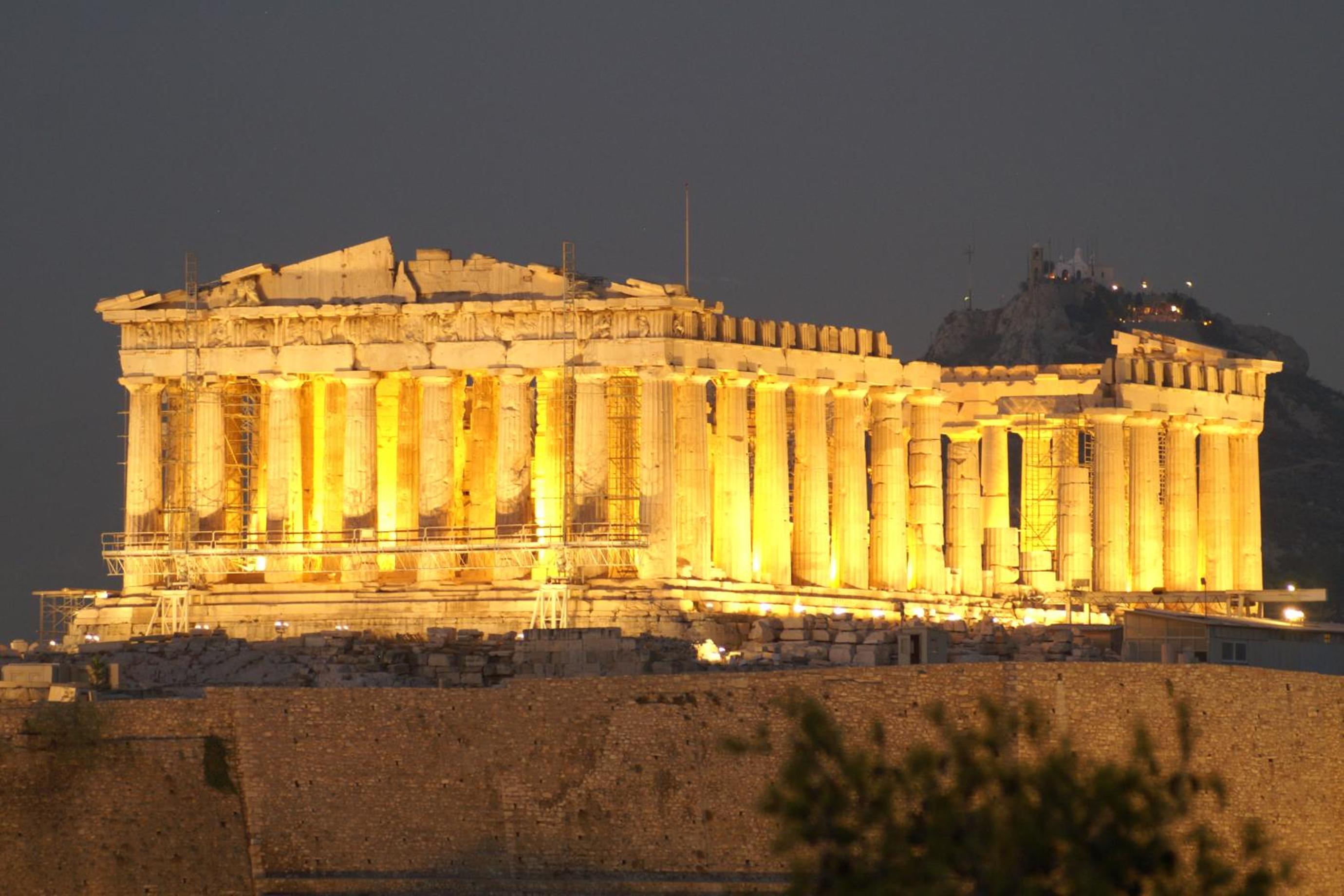 New Apartment near metro Larissis in the centre of Athens