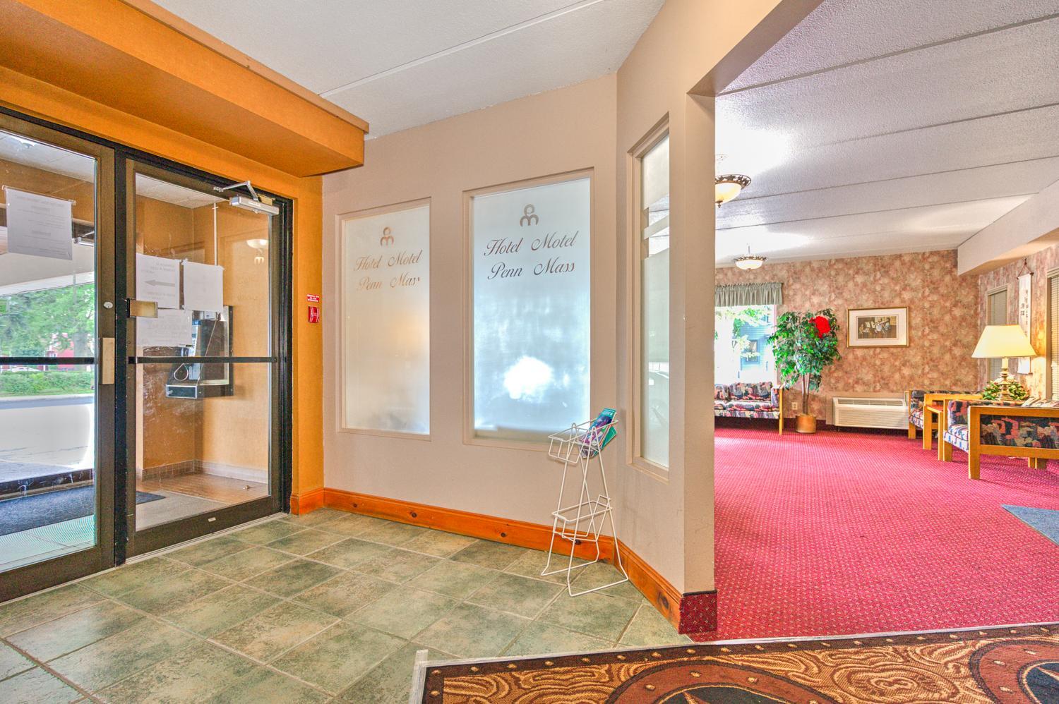 Trois-rivieres Vacations - Hotel Motel Penn-Mass - Property Image 3