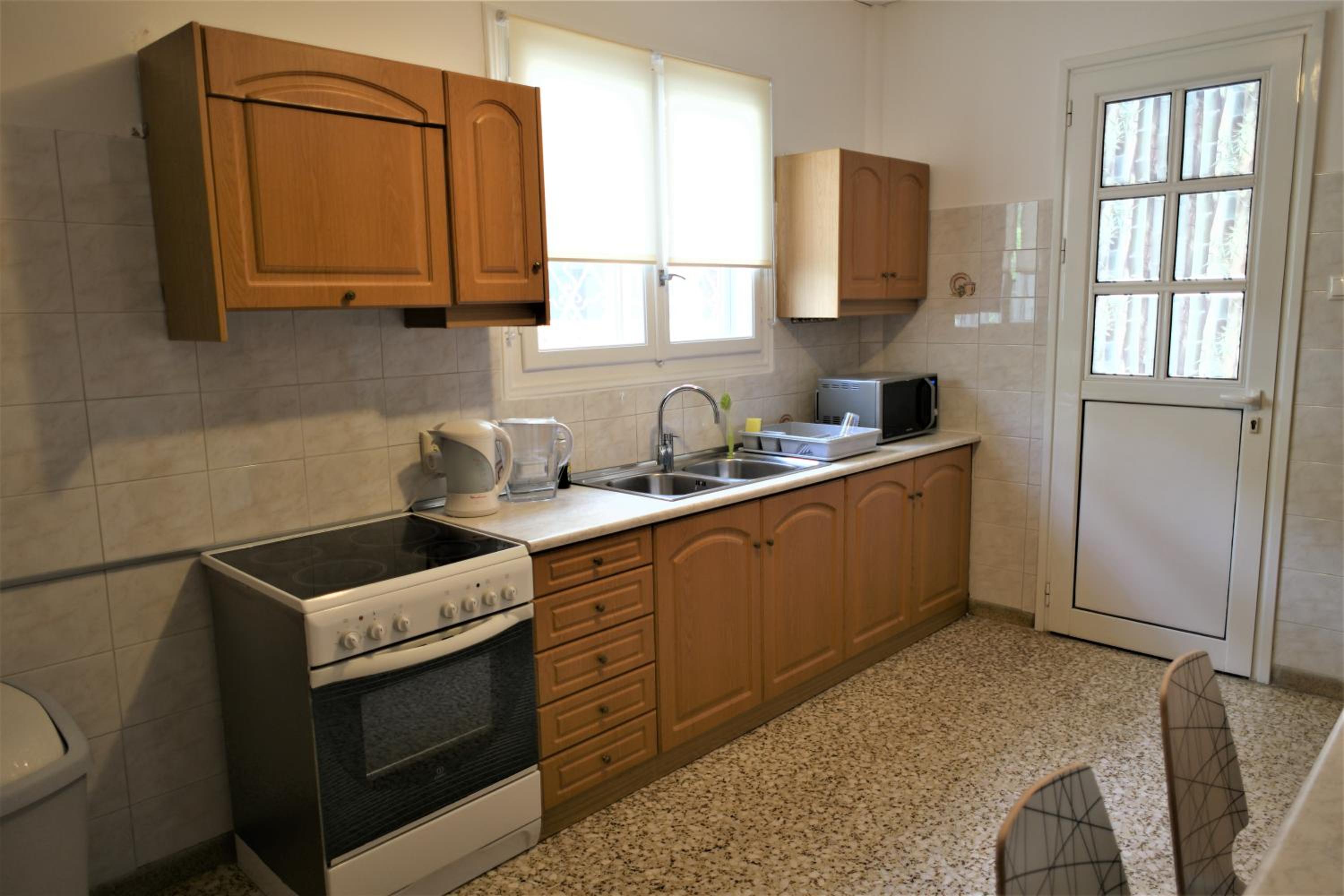 Zefyros Super Cool Apartments next to Alimos Riviera