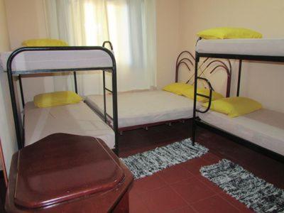 Casa c/ Piscina - Ampla e Arejada Balneário Gaivota - 300 mts da Praia